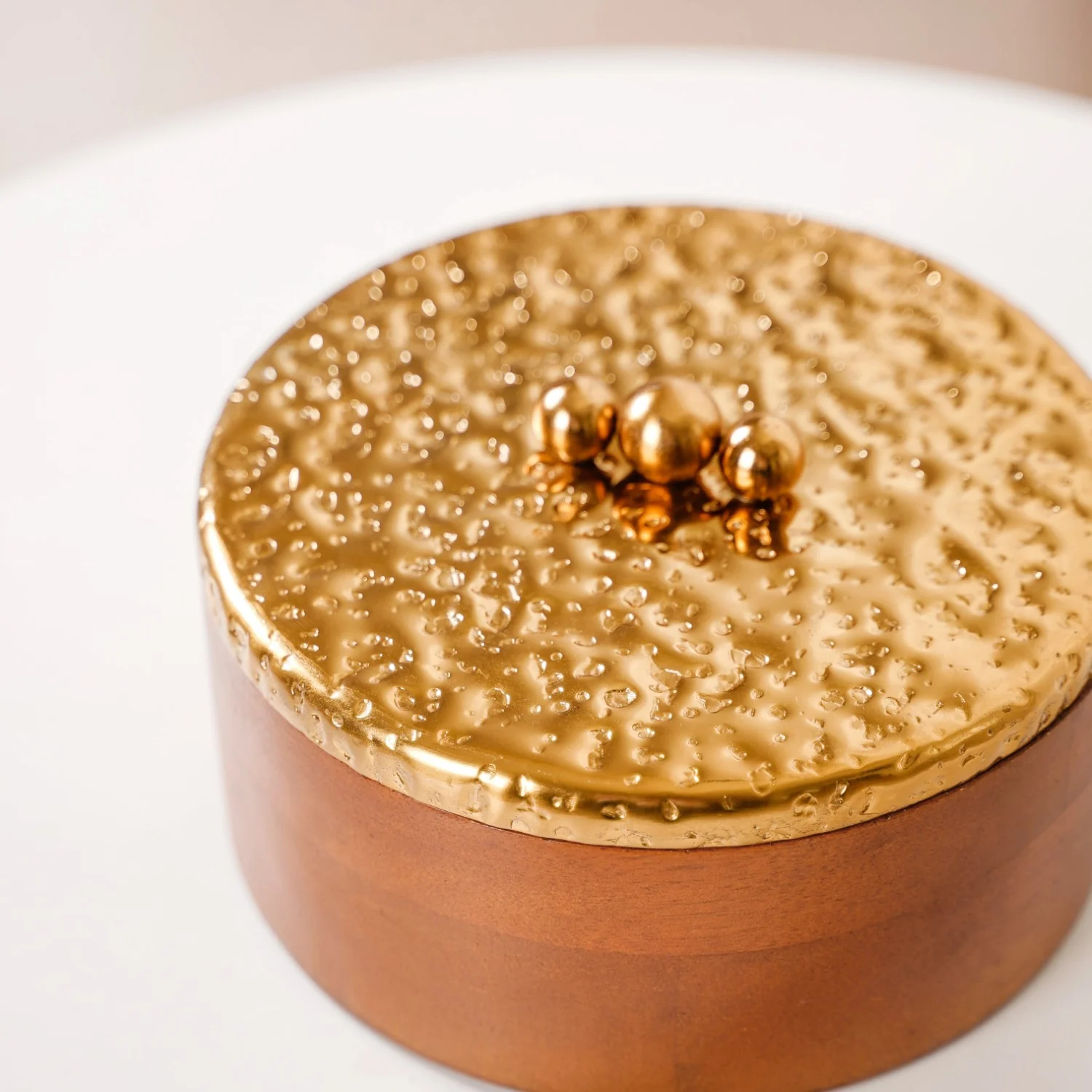 Polished Wood Round Decorative Box With Metal Lid 6 Inch - Image 7