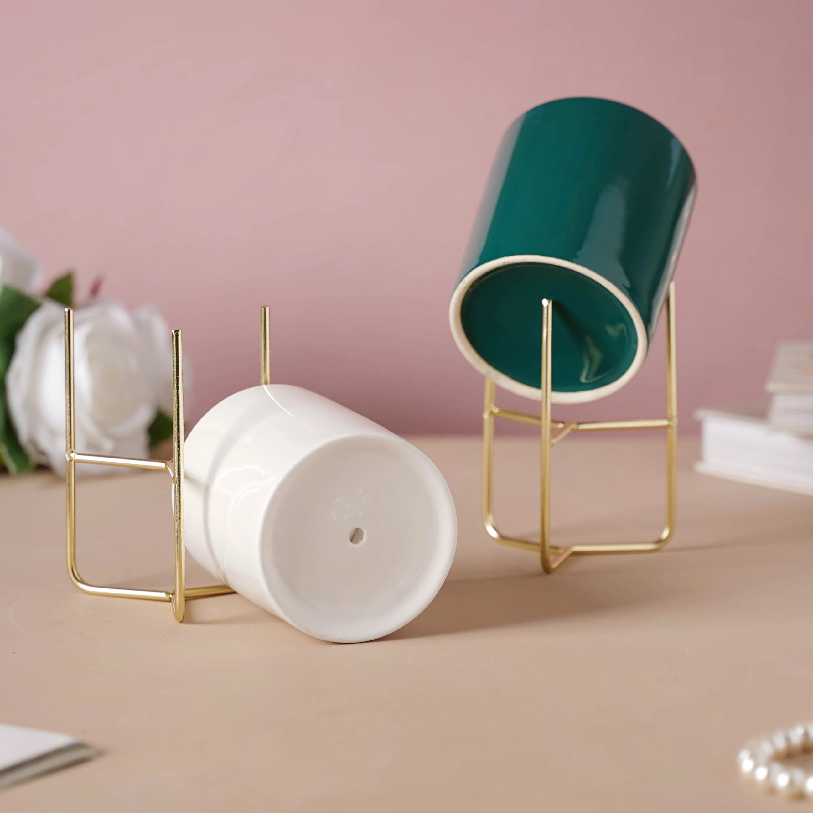 Porcelain Flower Pot - Image 2