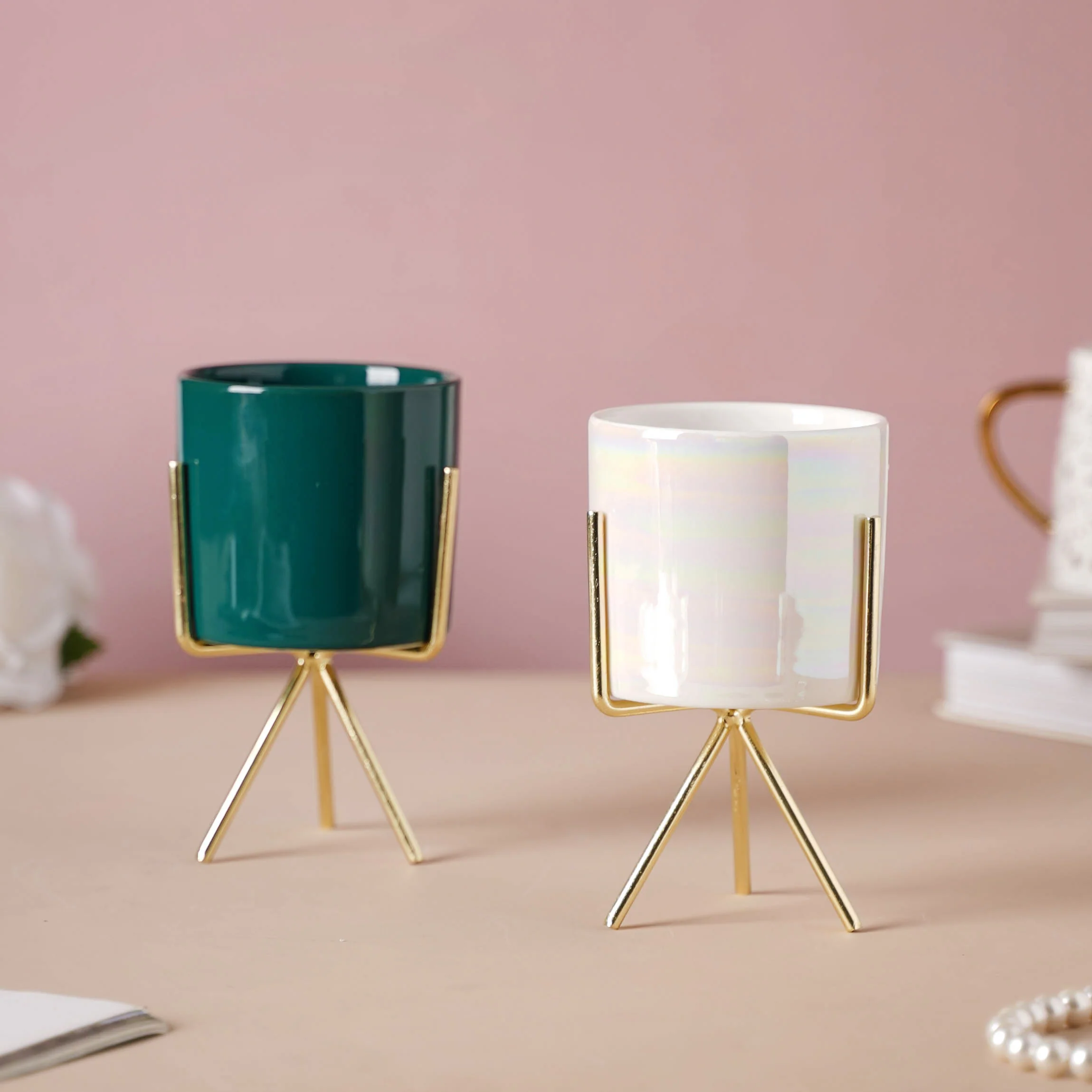Porcelain Flower Pot - Image 3