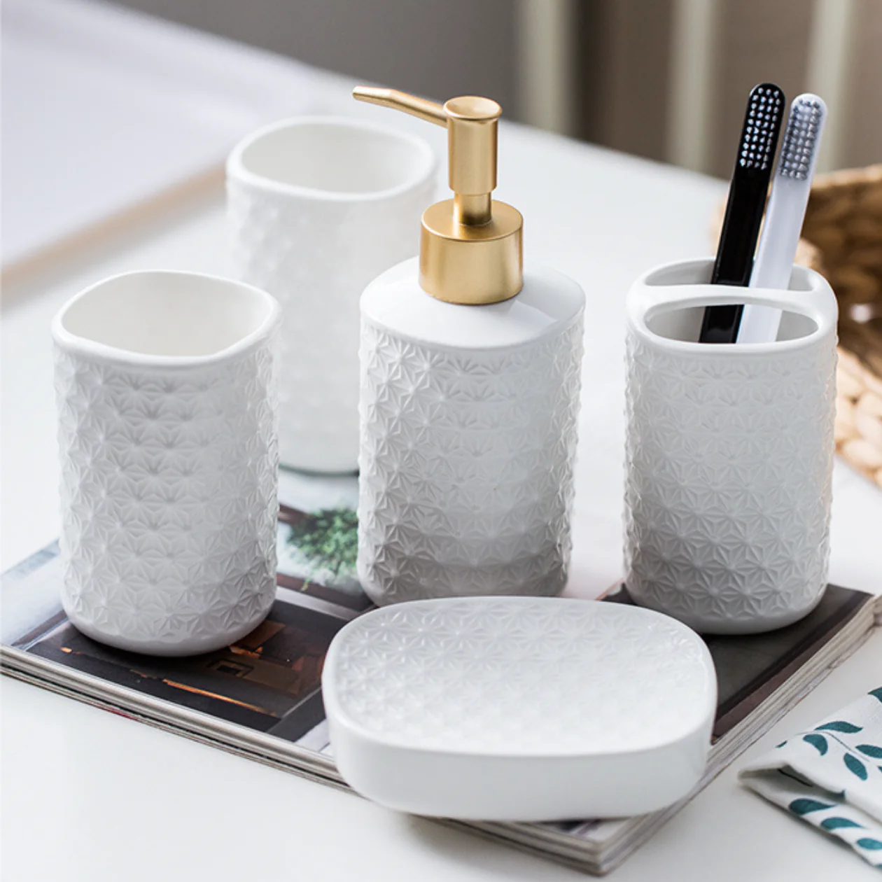 Porcelain White Bath Set - Image 4