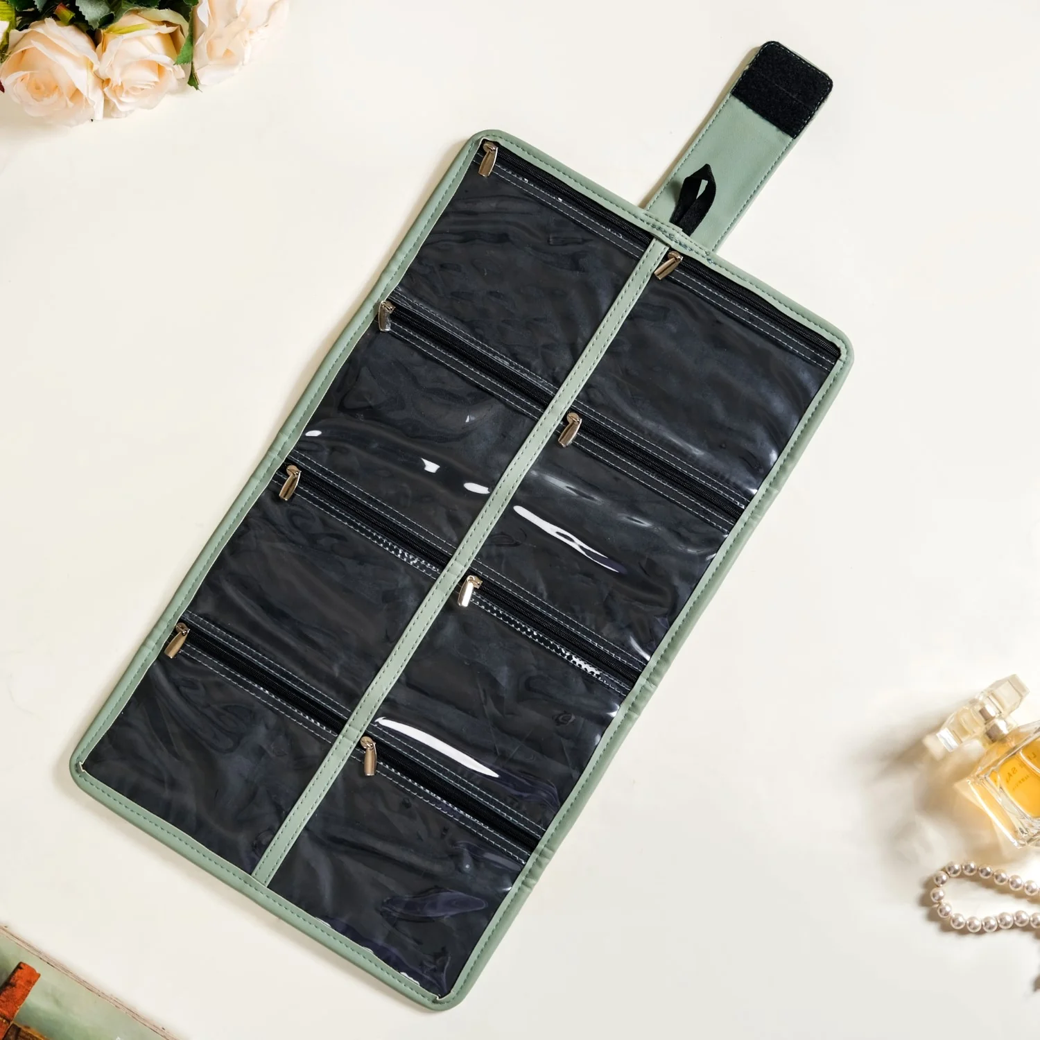 Portable Green Jewellery Organizer - Image 8