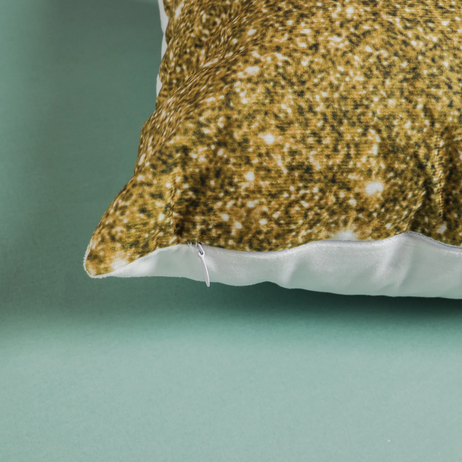 Pretty Pillow Slip - Image 4