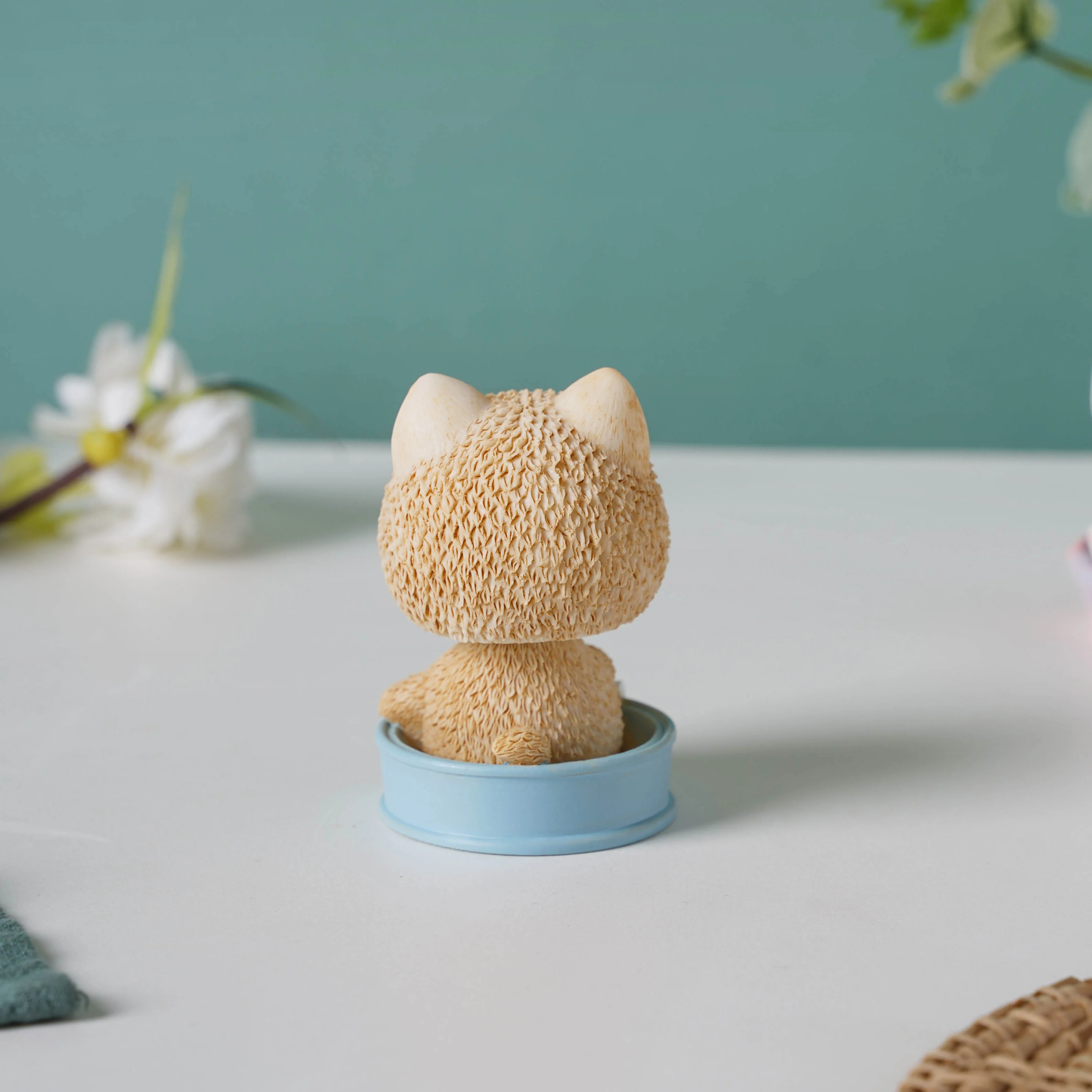 Puppy In A Tub Bobble Head Resin Showpiece - Image 6