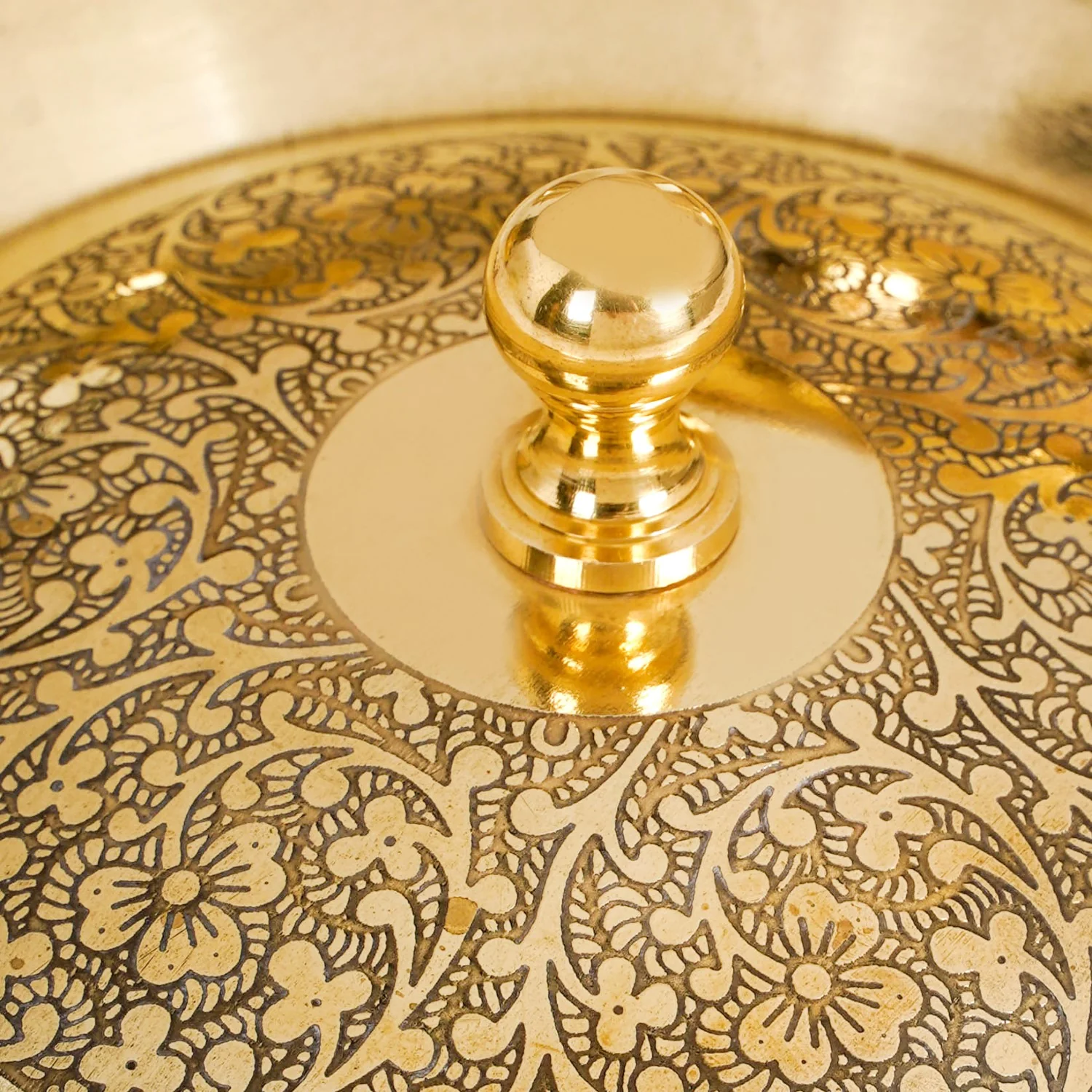 Pure Brass Embossed Handi Cooking Pot With Lid 2300ml - Image 9