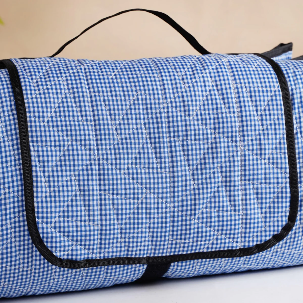Quilted Foldable Picnic Mat 84x60 Inch - Image 9
