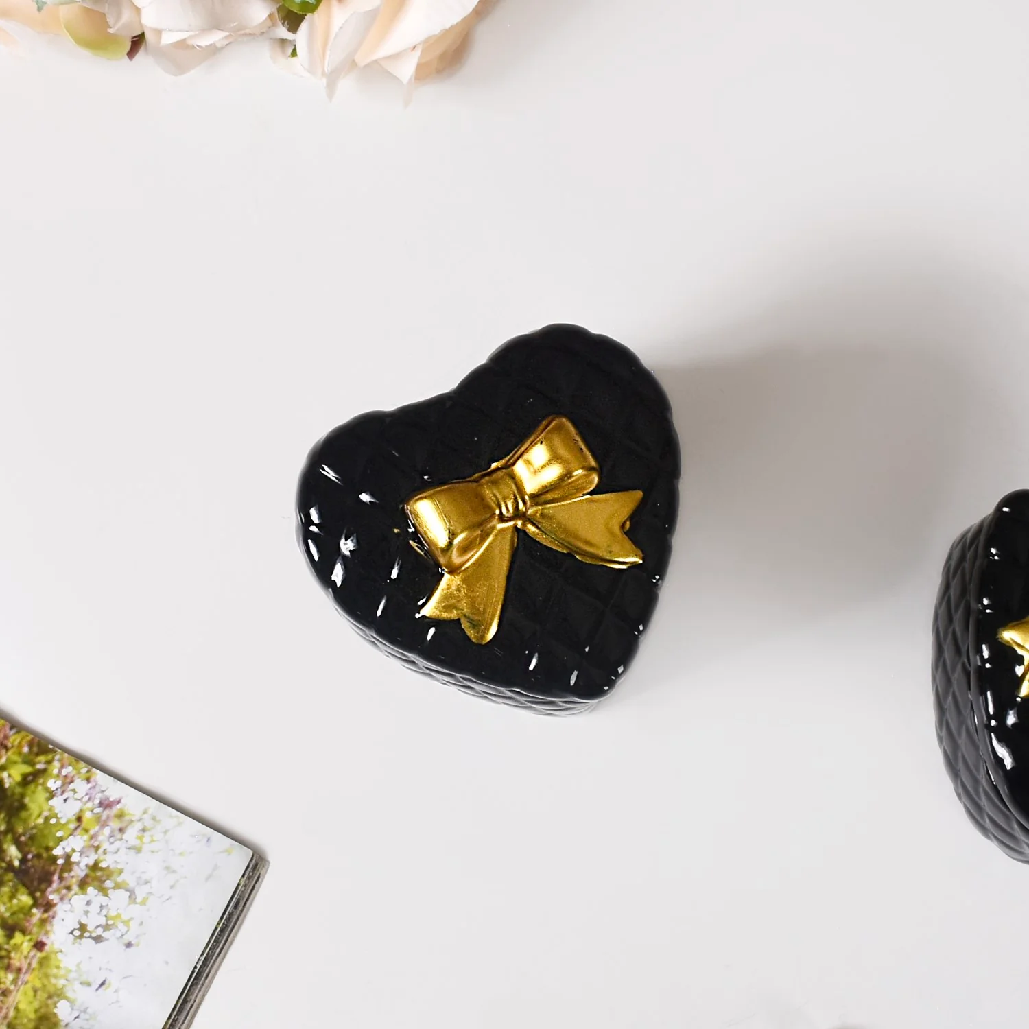 Quilted Heart Ceramic Storage Box With Bow Set Of 2 Black - Image 8