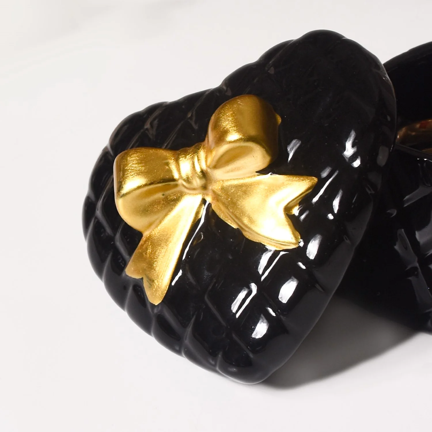 Quilted Heart Ceramic Storage Box With Bow Set Of 2 Black - Image 9