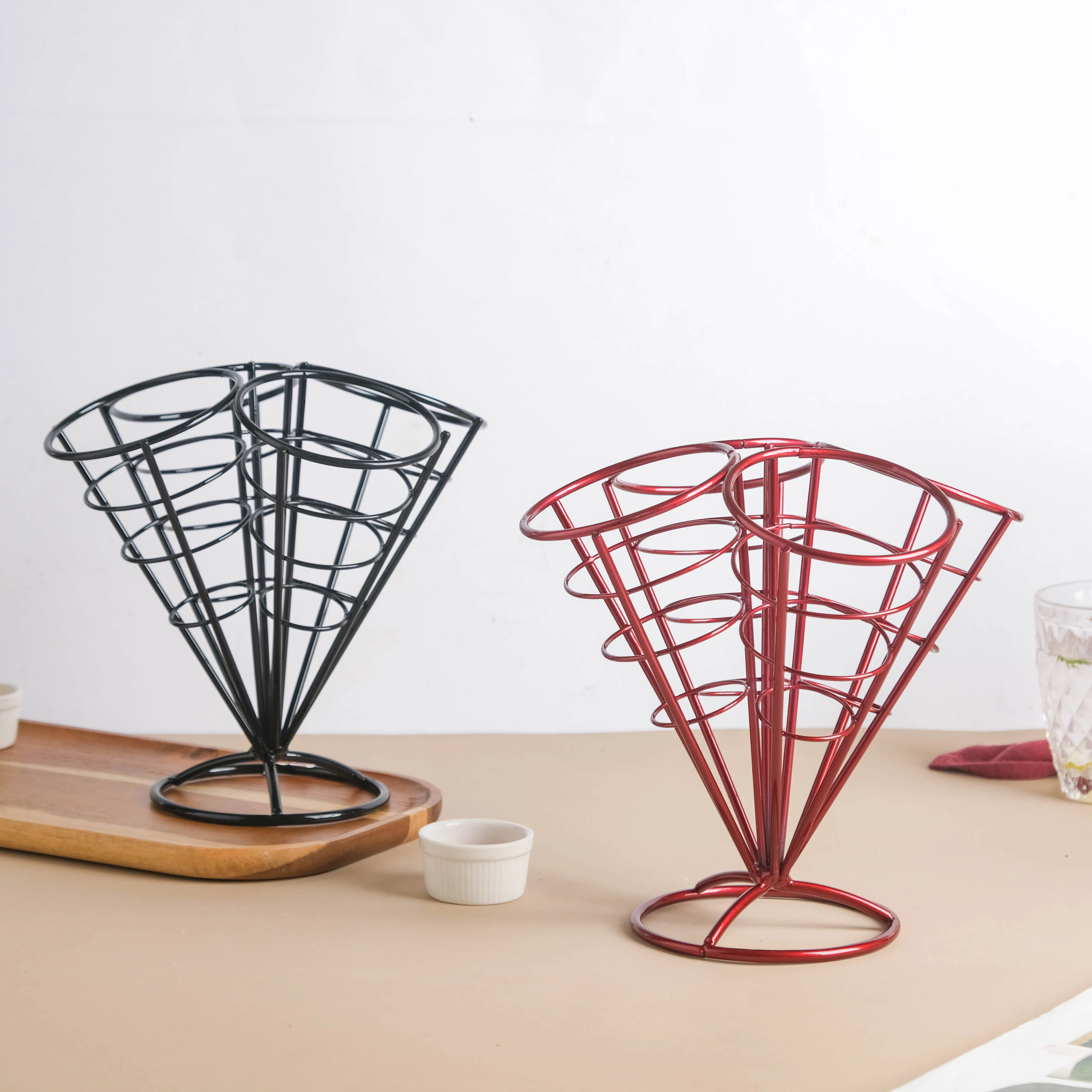 Quirky Cone Basket - Image 2