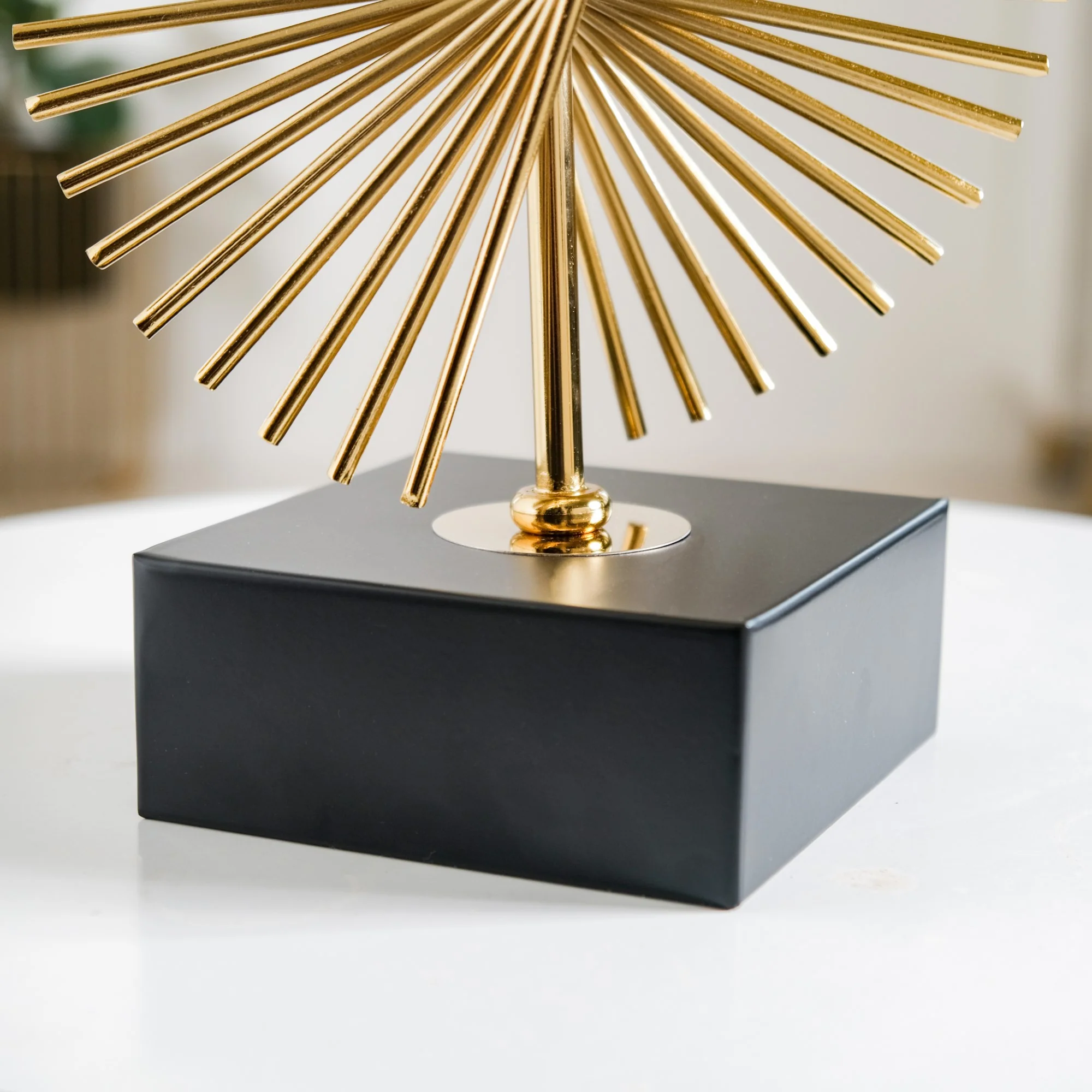 Radiance Decor Showpiece Gold Small - Image 5