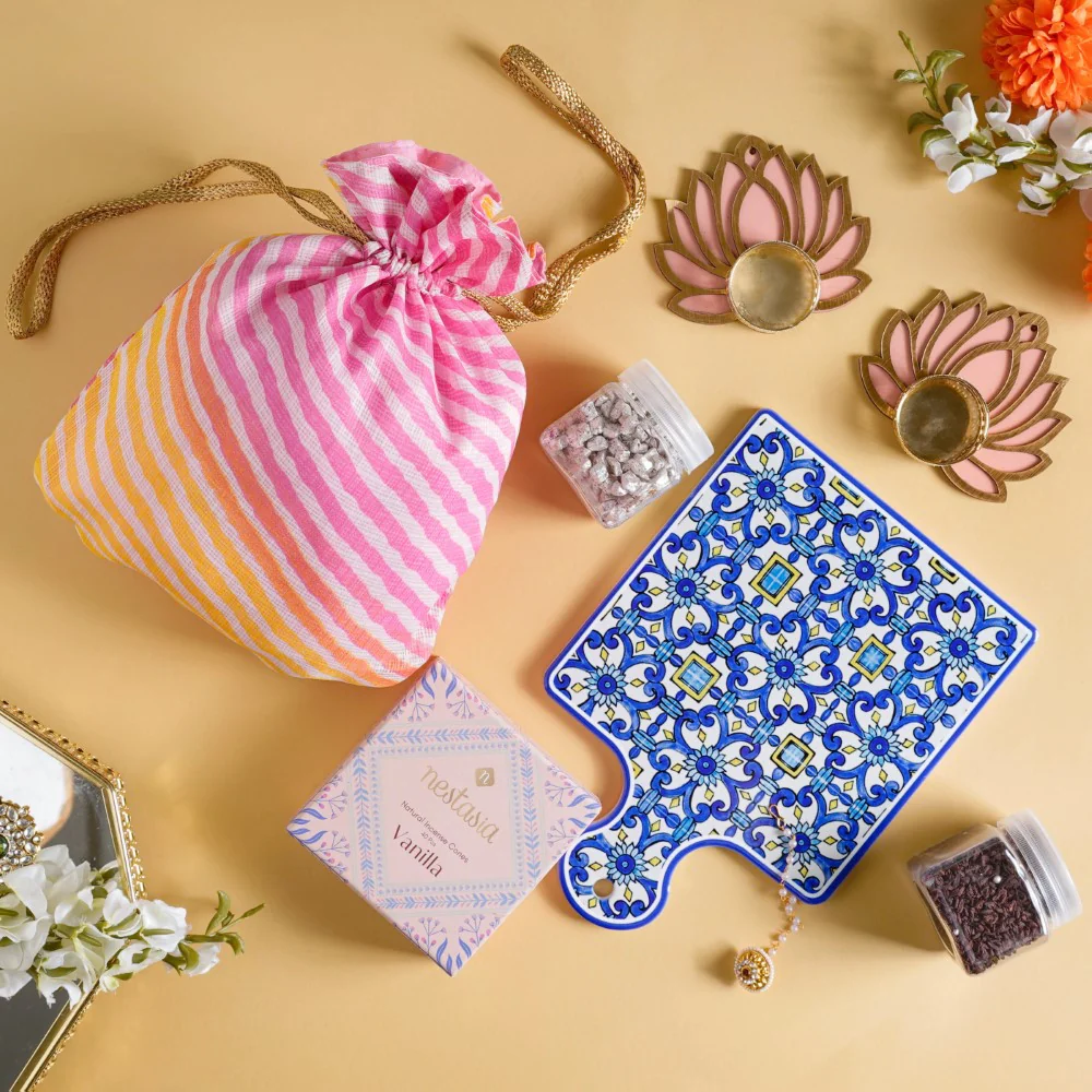 Rajasthani Wedding Gift Hamper Set Of 8
