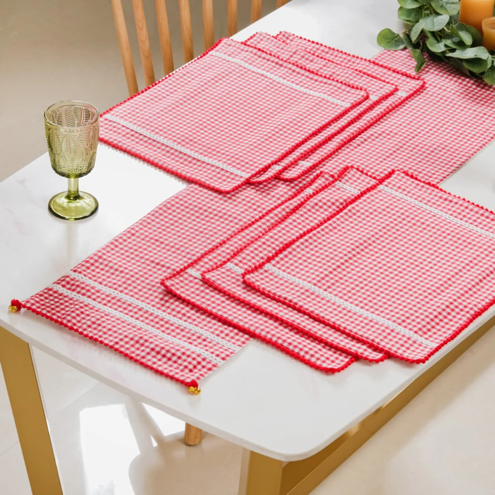 Red Checkered Cotton Table Runner With 6 Table Mats - Image 14