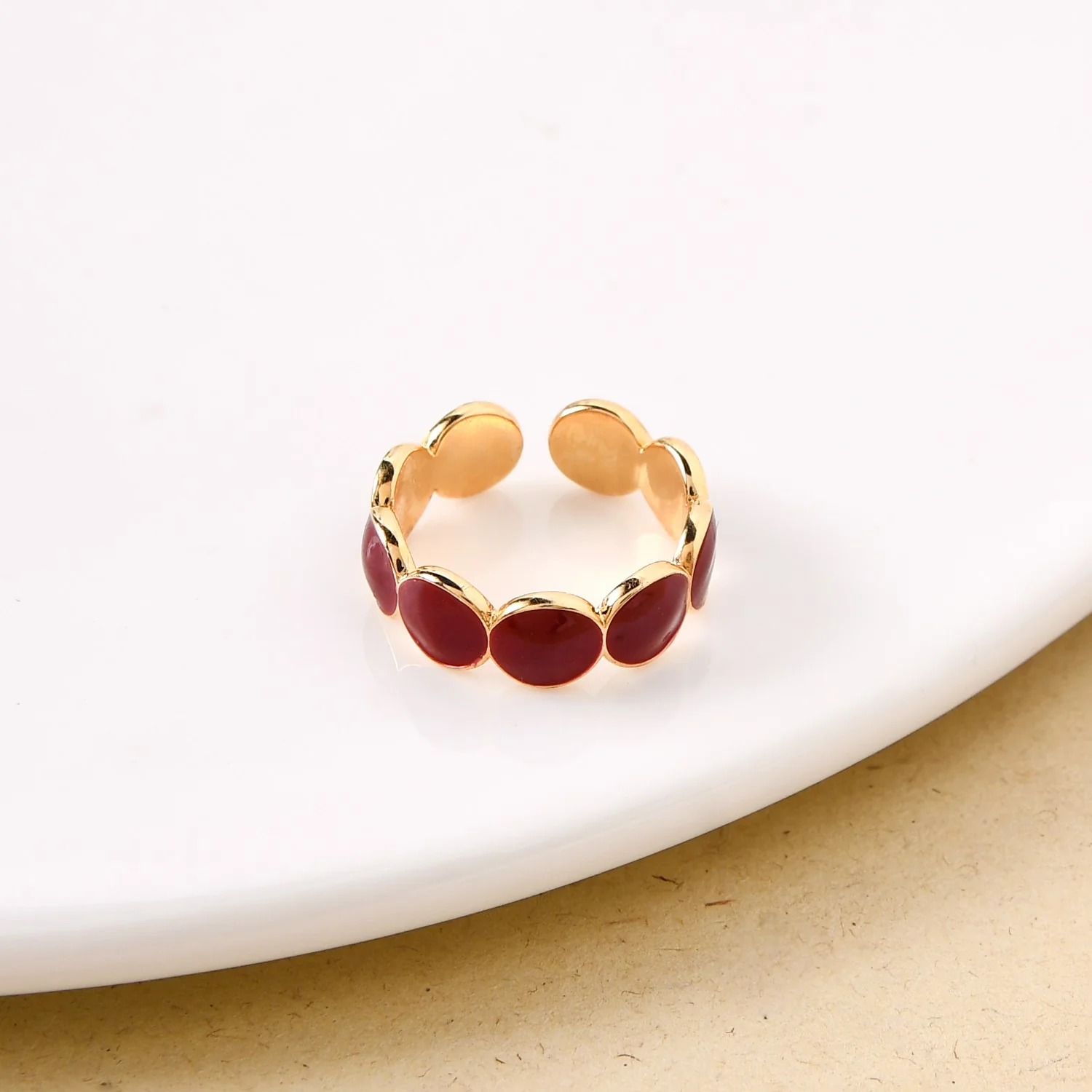 Red Enamel Gold Ring - Image 5