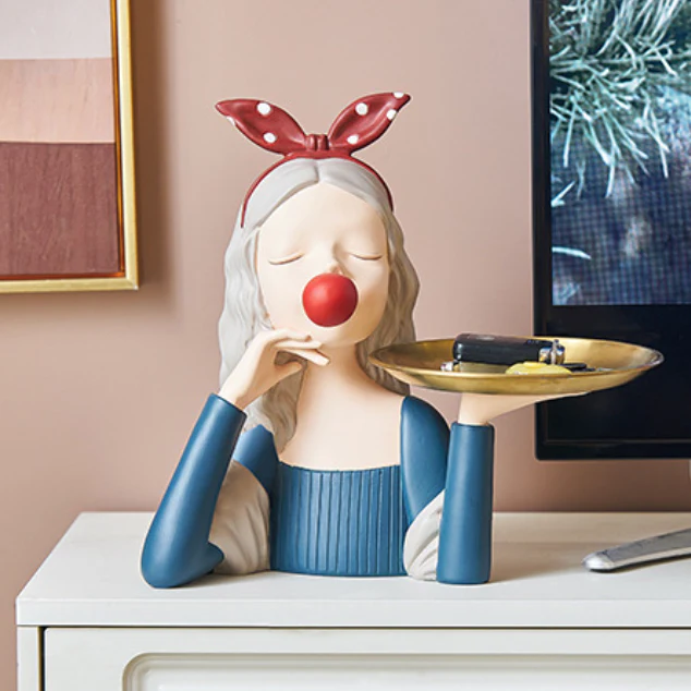 Red Ribbon Girl Showpiece Platter
