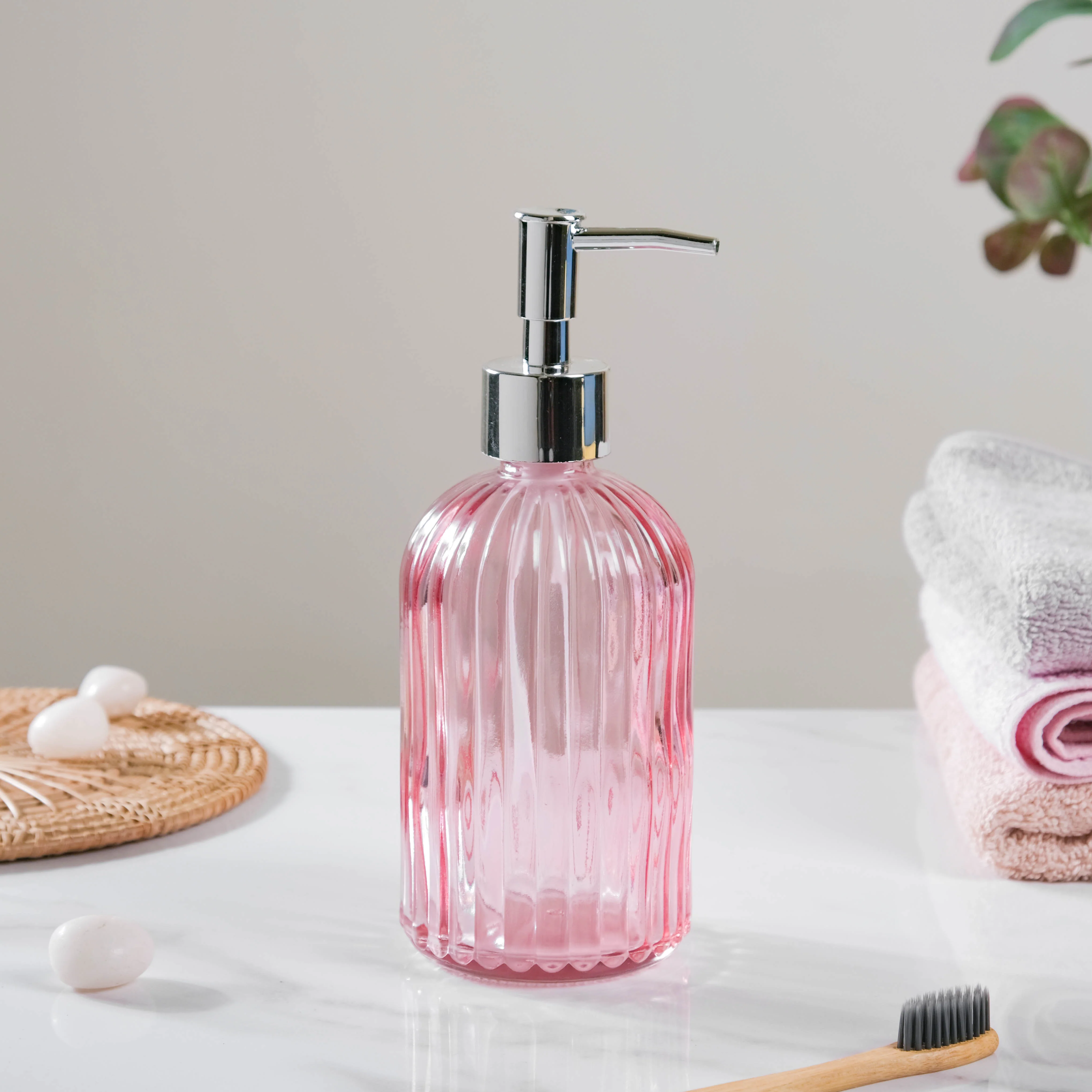 Regal Pink Glass Dispenser With Nozzle - Image 5