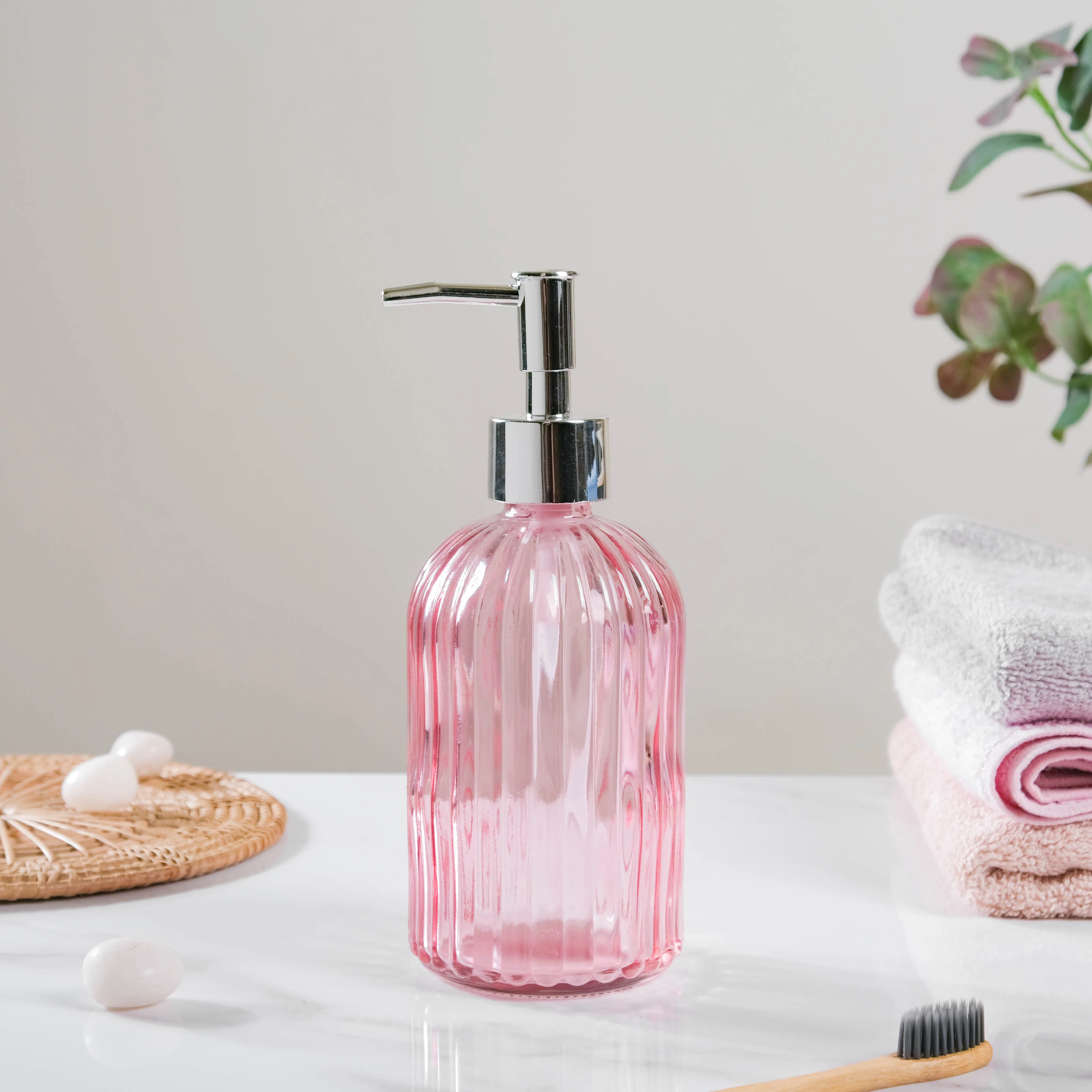 Regal Pink Glass Dispenser With Nozzle - Image 8