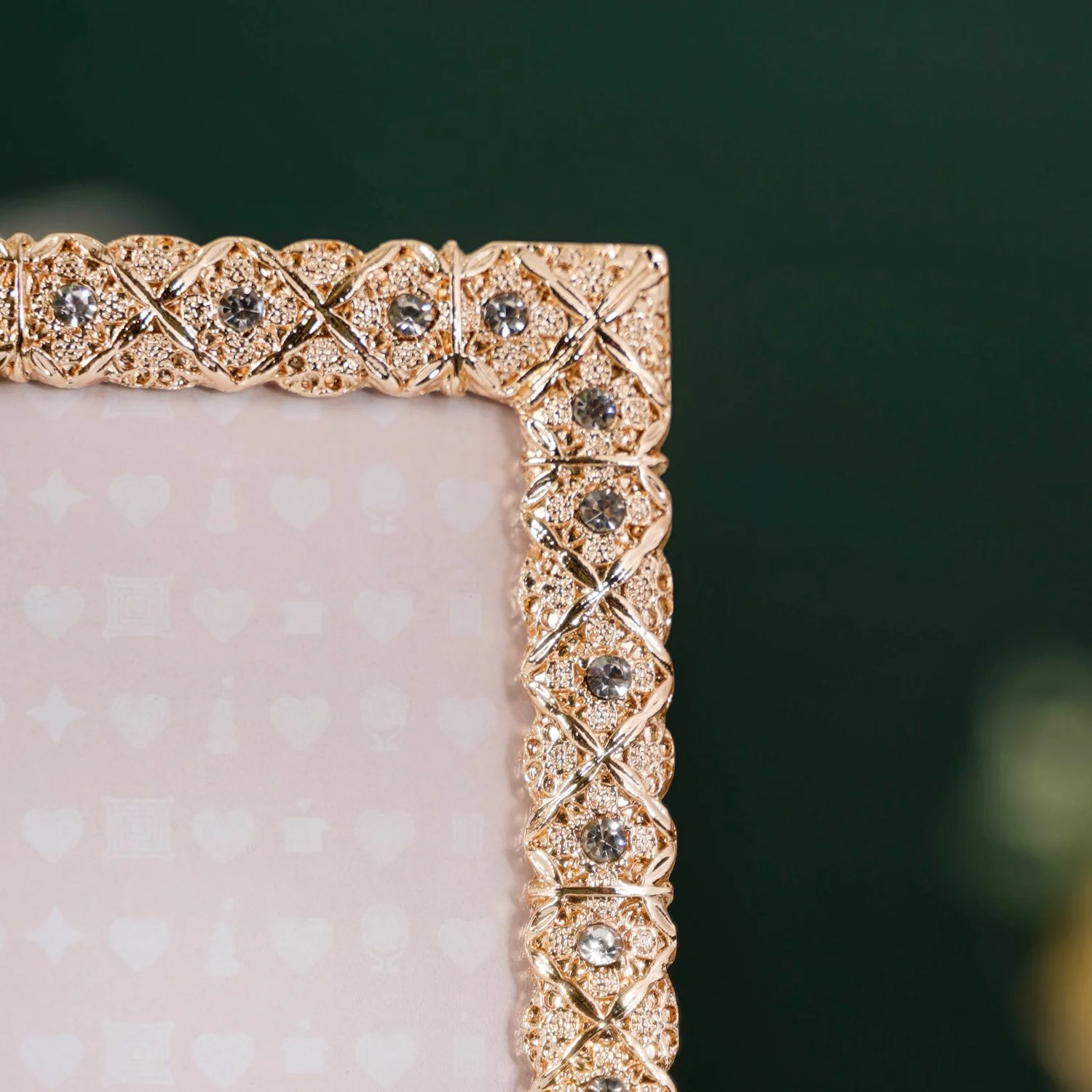 Regal Rhinestone Picture Frame Gold Small 10x15cm - Image 2