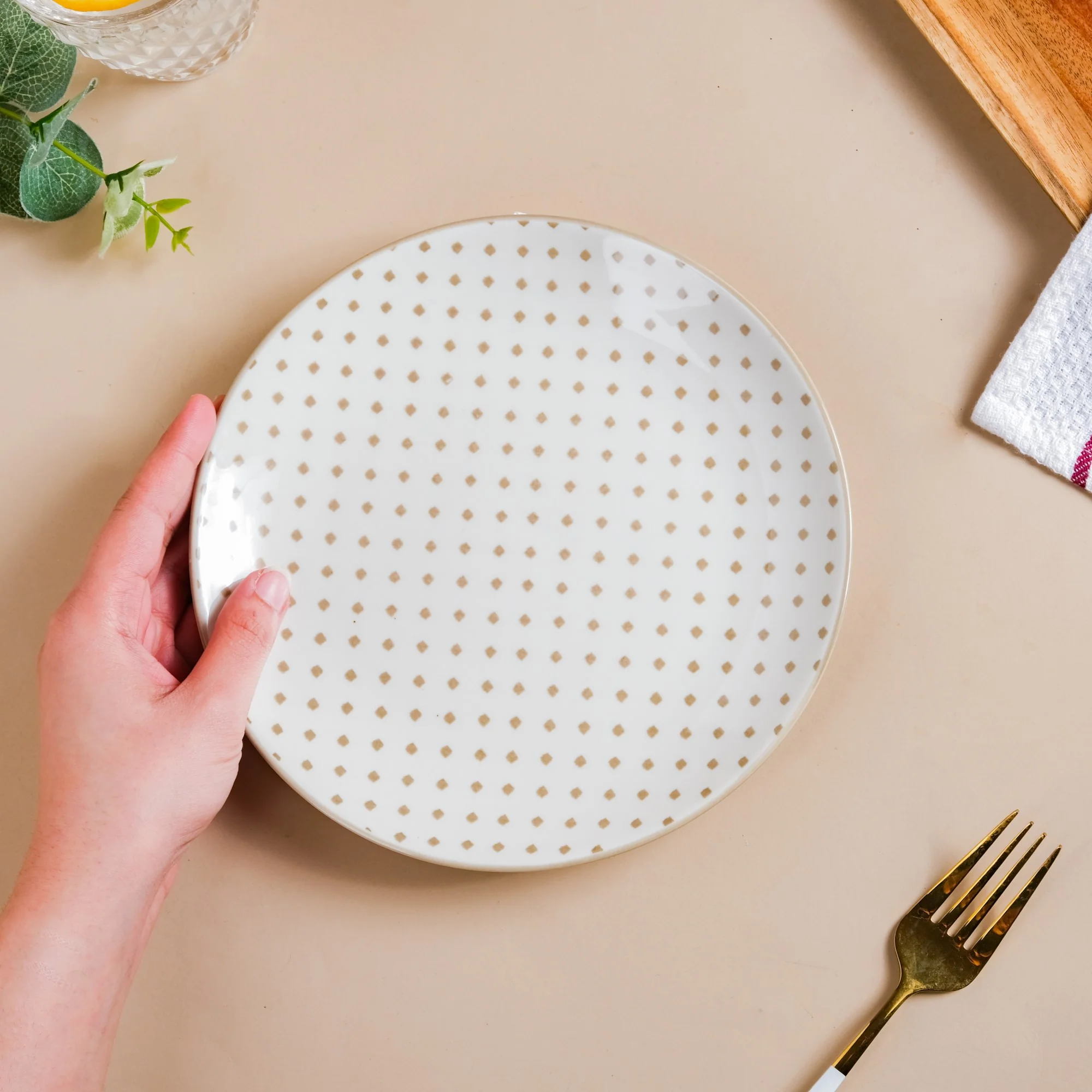 Retro White Ceramic Snack Plate 7.5 Inch Set Of 2 - Image 3