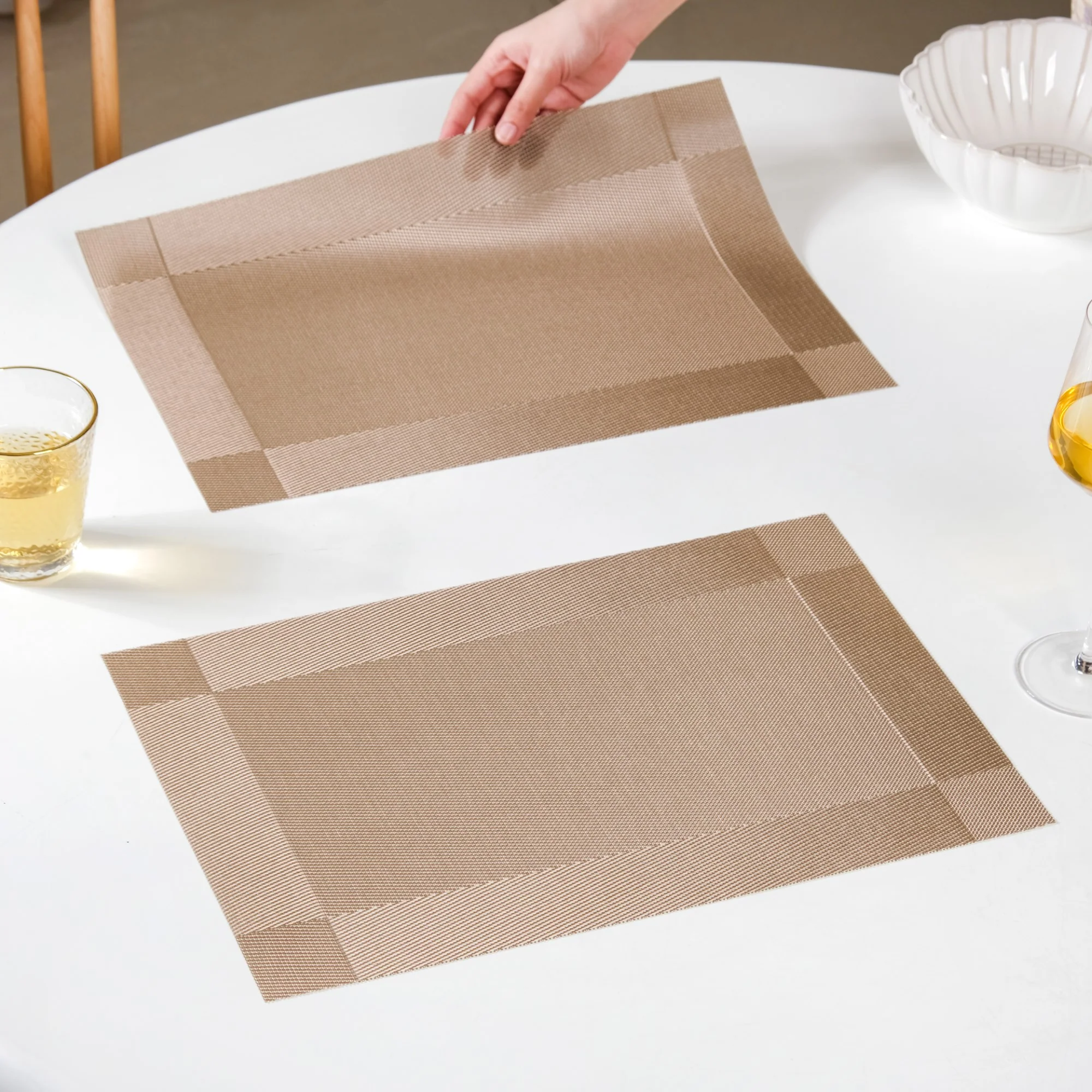 Reversible PVC Dining Table Mat Bronze Set Of 6 - Image 4