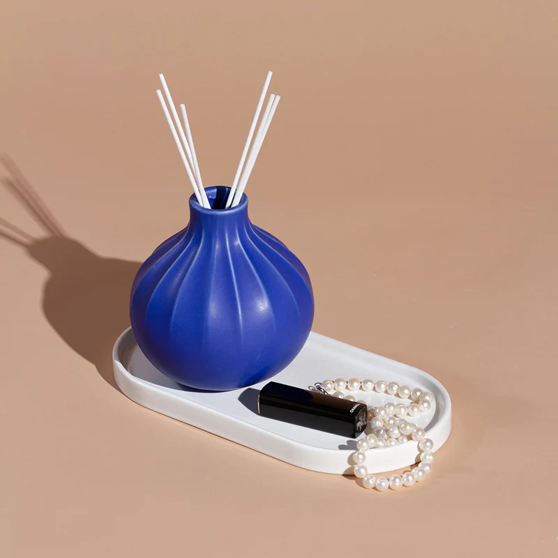 Ribbed Contemporary Vase - Image 8