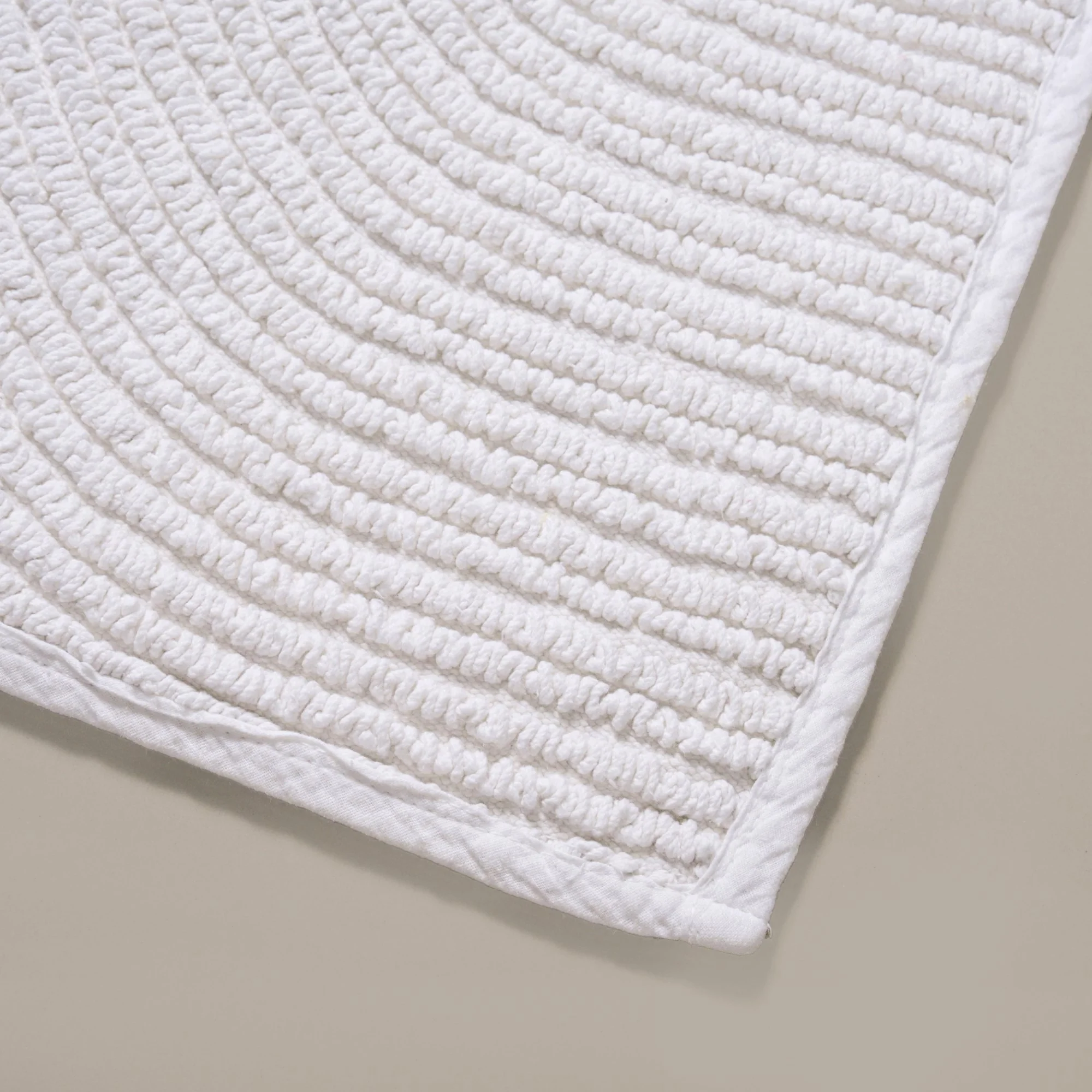 Ribbed Cotton Reversible Floor Mat White 82x50cm - Image 5