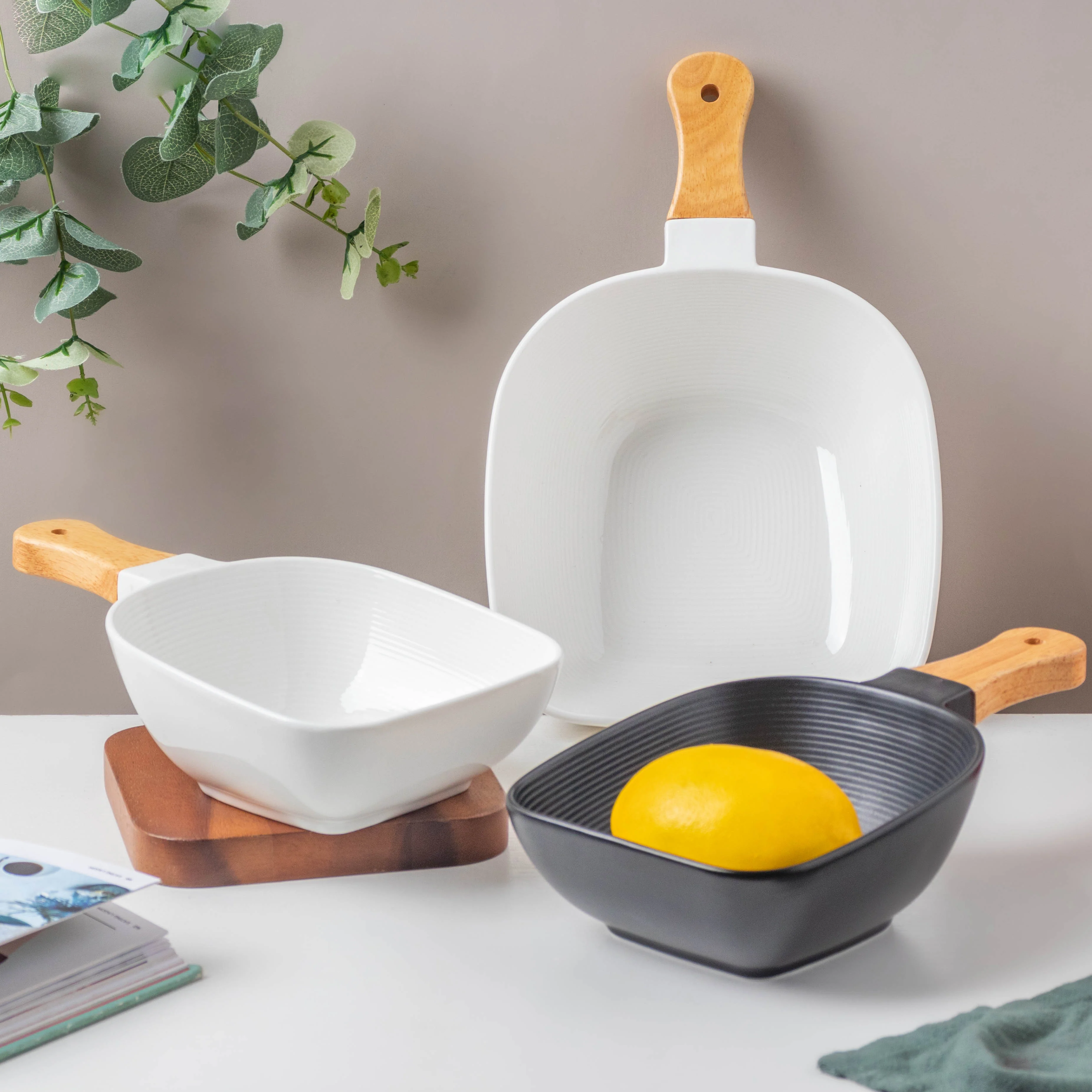 Riona Ceramic Bowl With Wooden Handle Black - Image 5