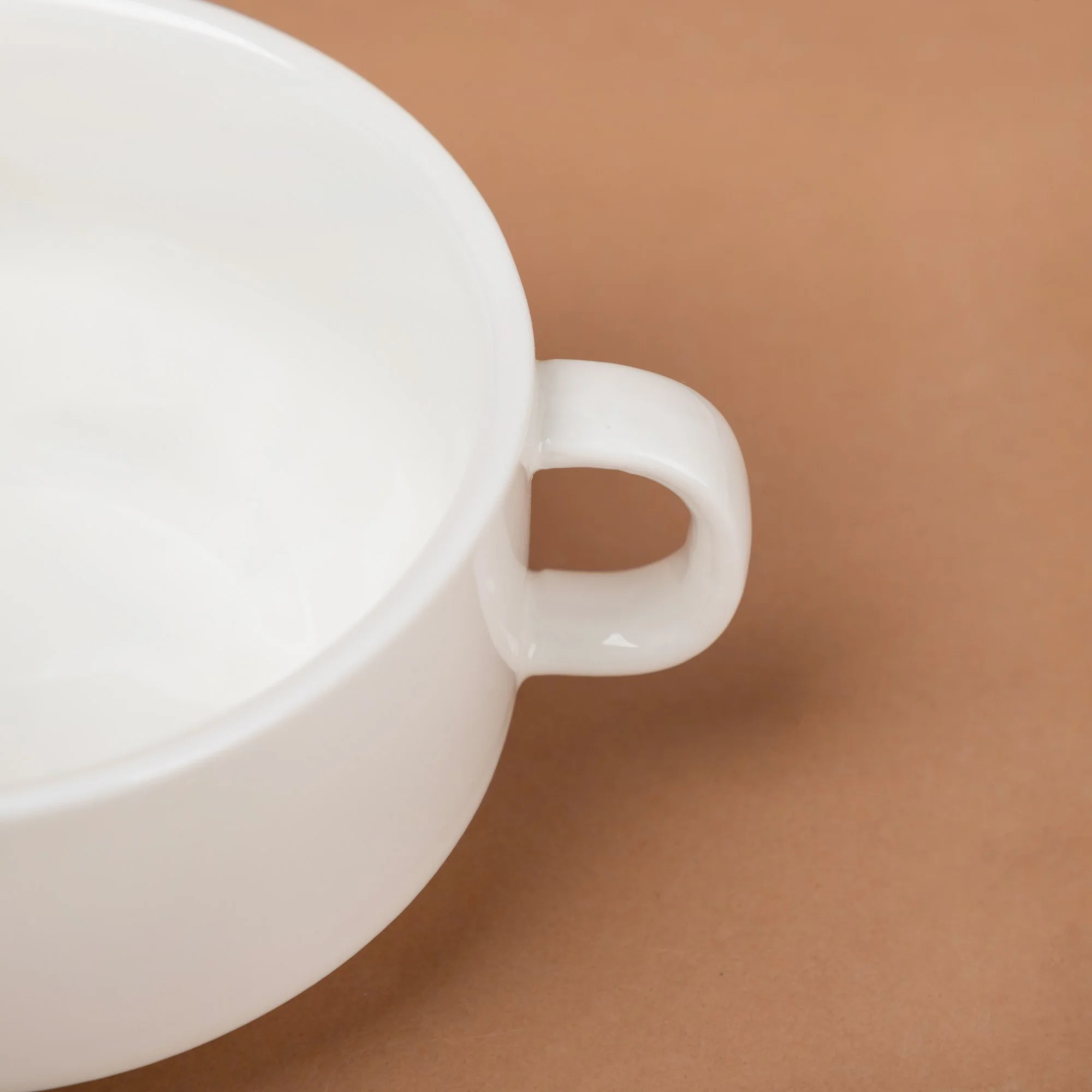 Riona Ceramic Soup Bowl With Handle White - Image 6