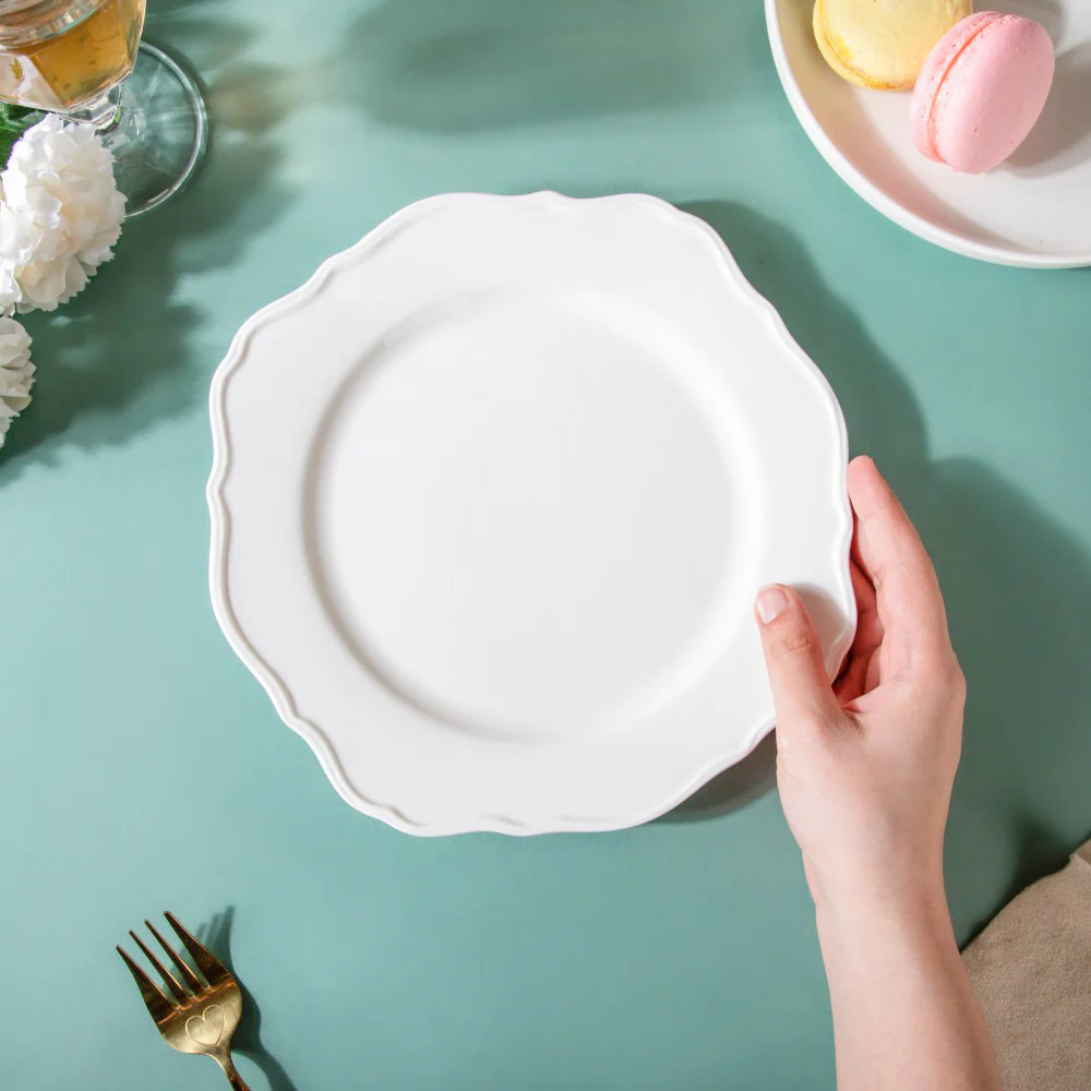 Riona Flower Ceramic Dinner Plate White 9 Inch - Image 2