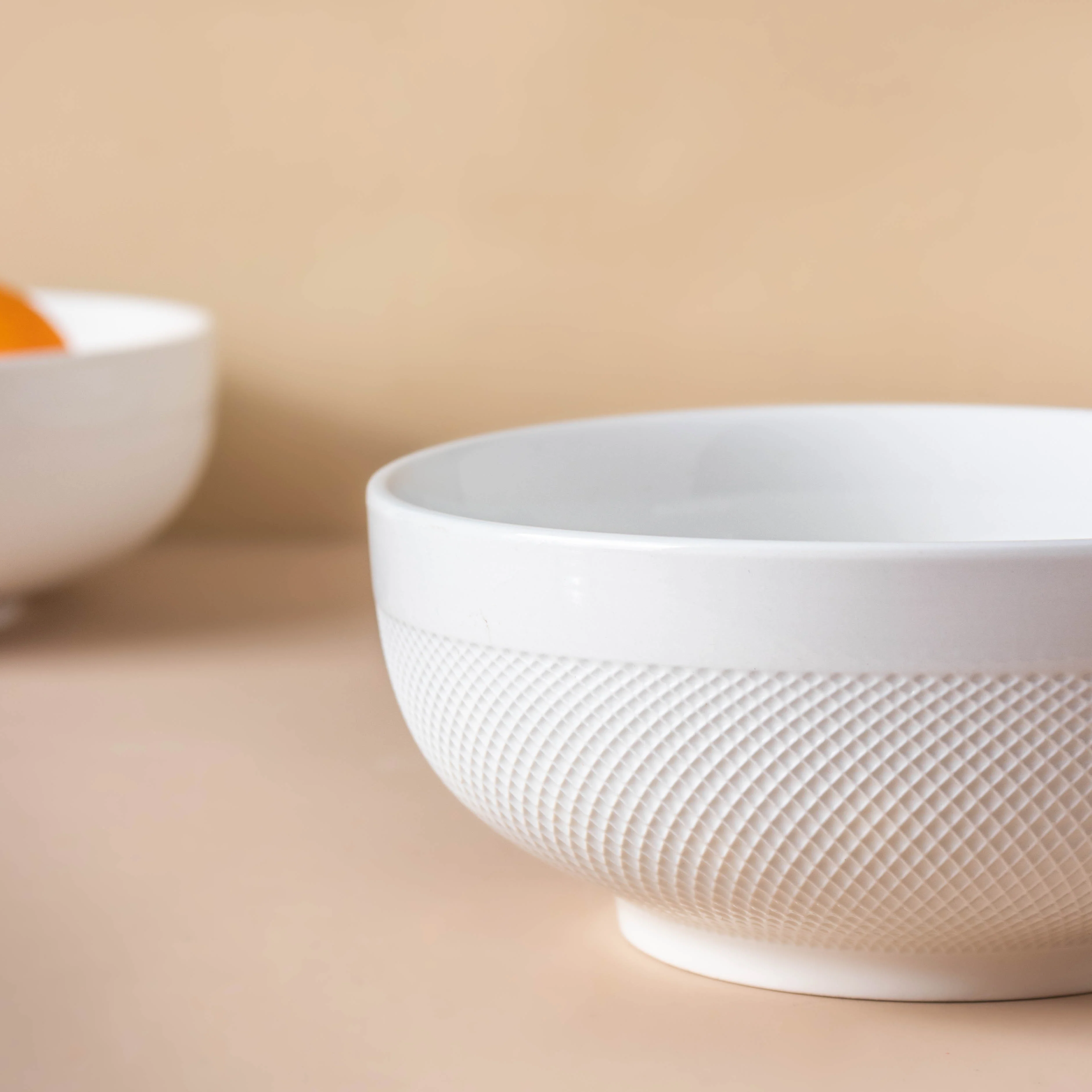 Riona Textured Ceramic Popcorn Bowl White 500 ml - Image 3