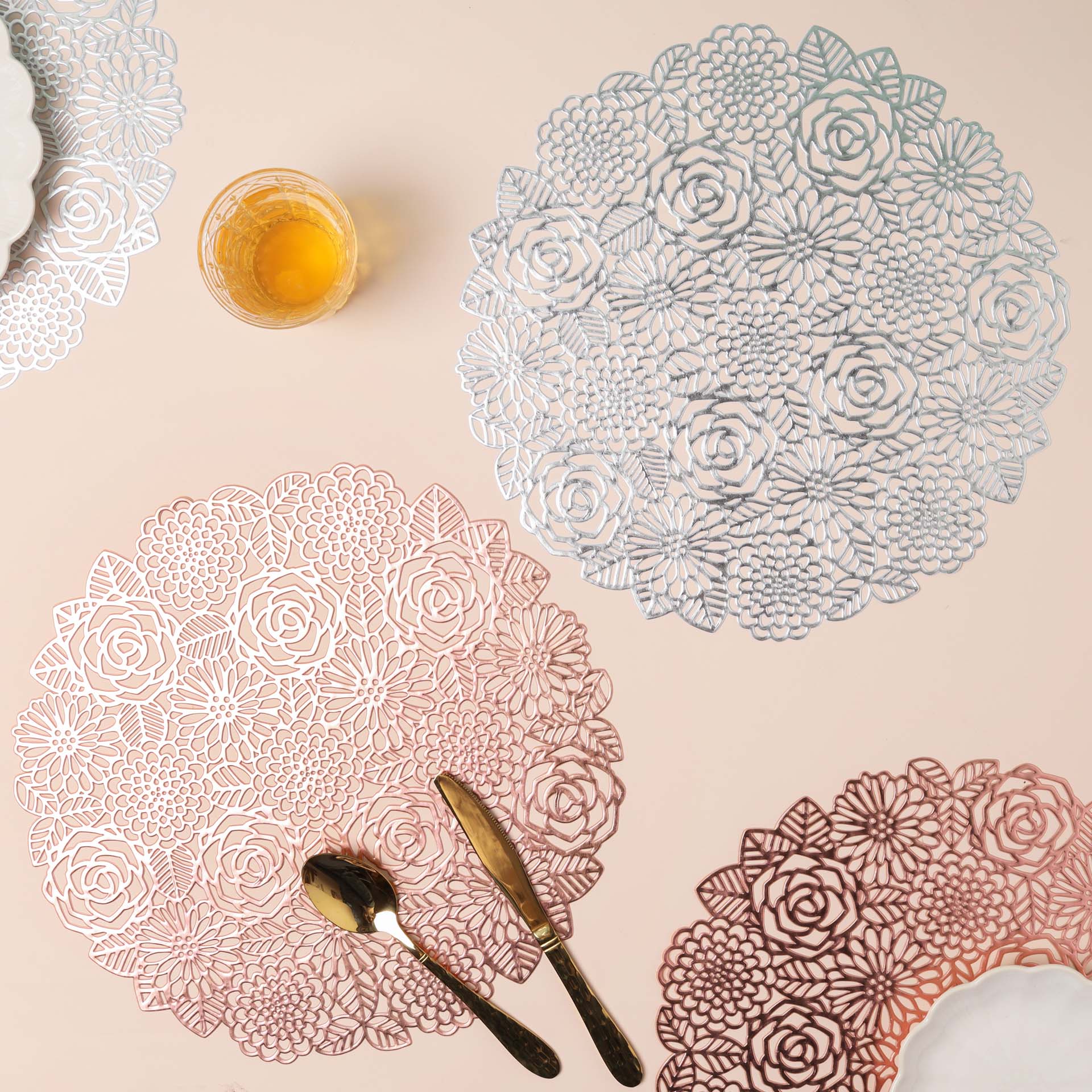 Rose Design Table Mat Set of 2 - Image 5