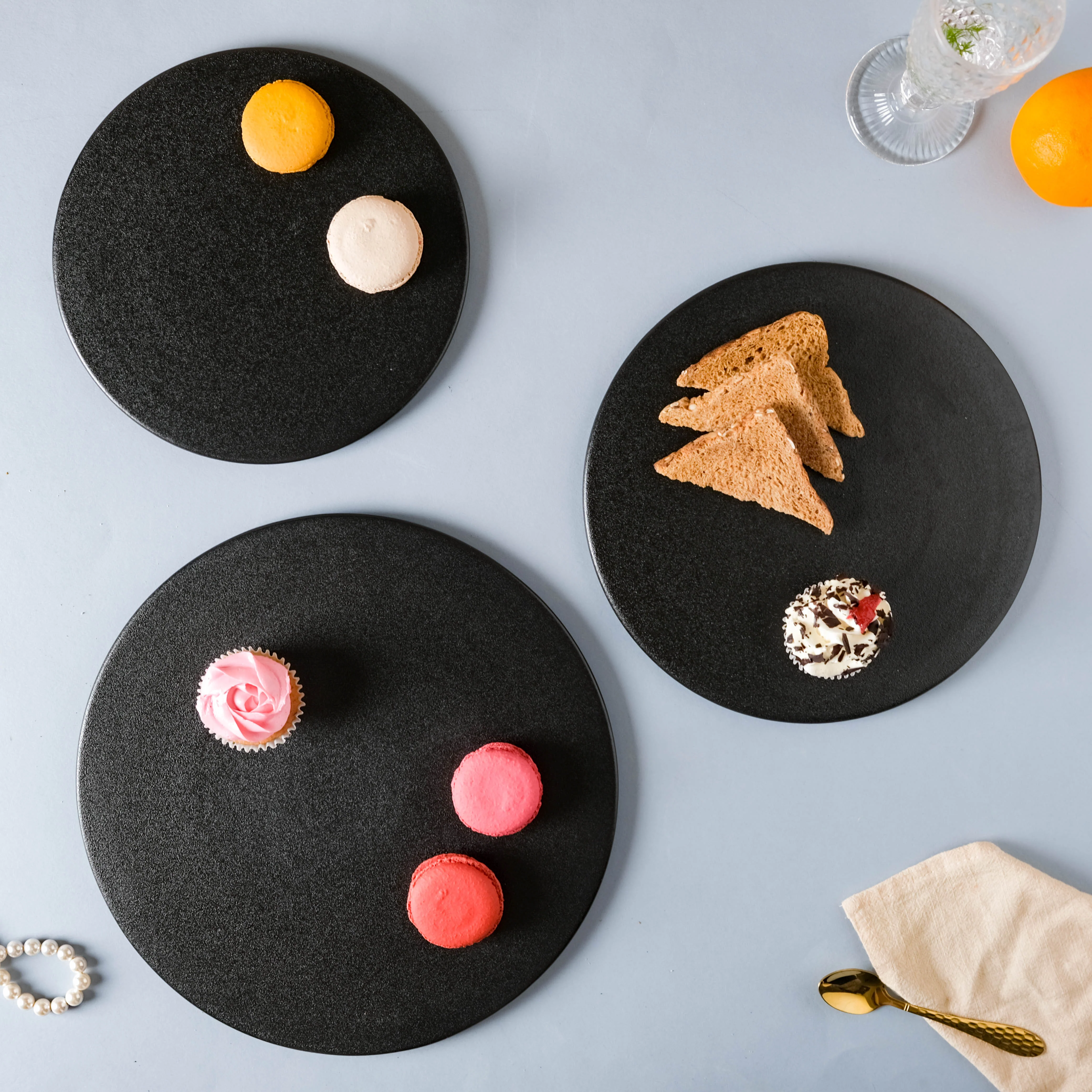 Round Cheese Board Medium - Image 5
