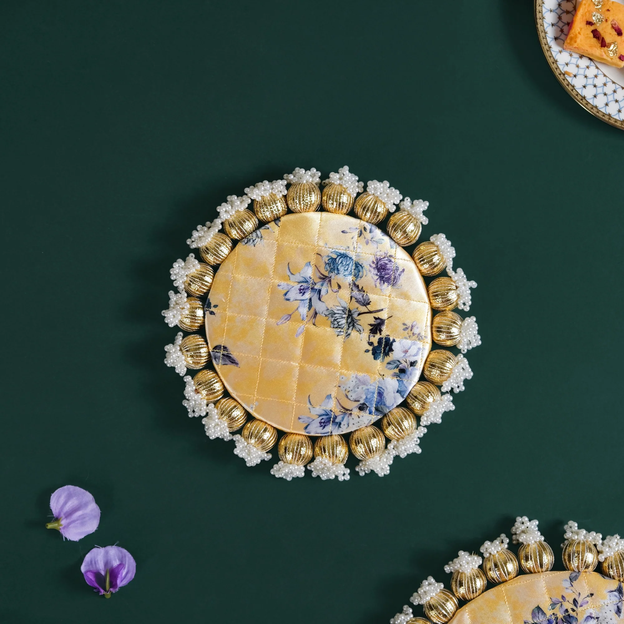 Round Decorative Trivet Mat Set Of 2 Yellow - Image 9