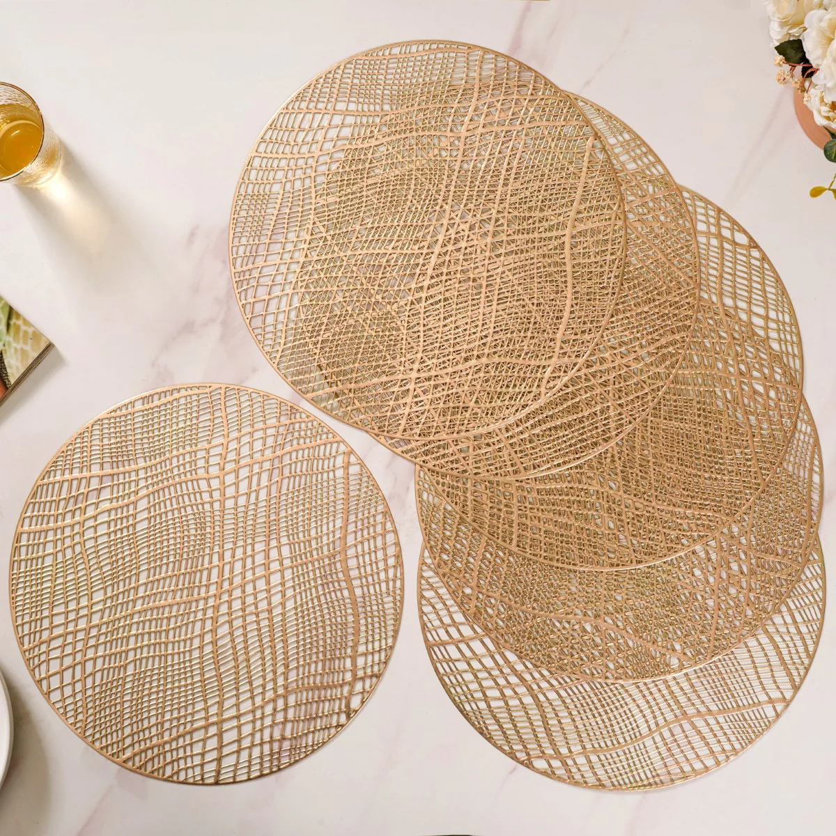 Round Designer Table Mat Gold Set Of 6 - Image 3