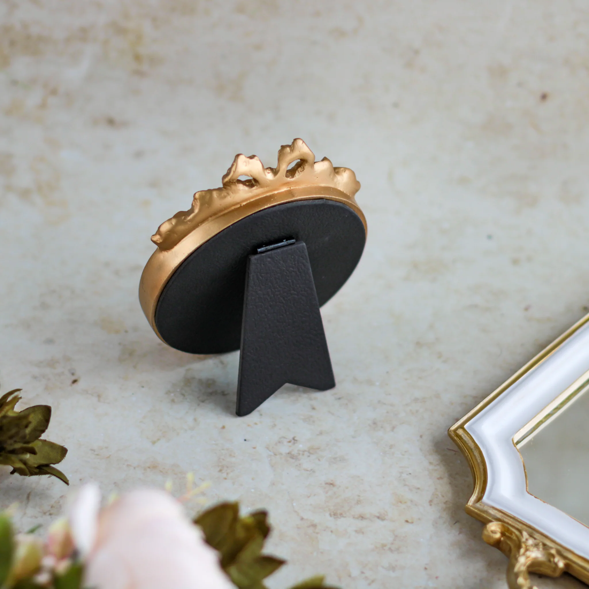 Round Gold Mirror - Image 6