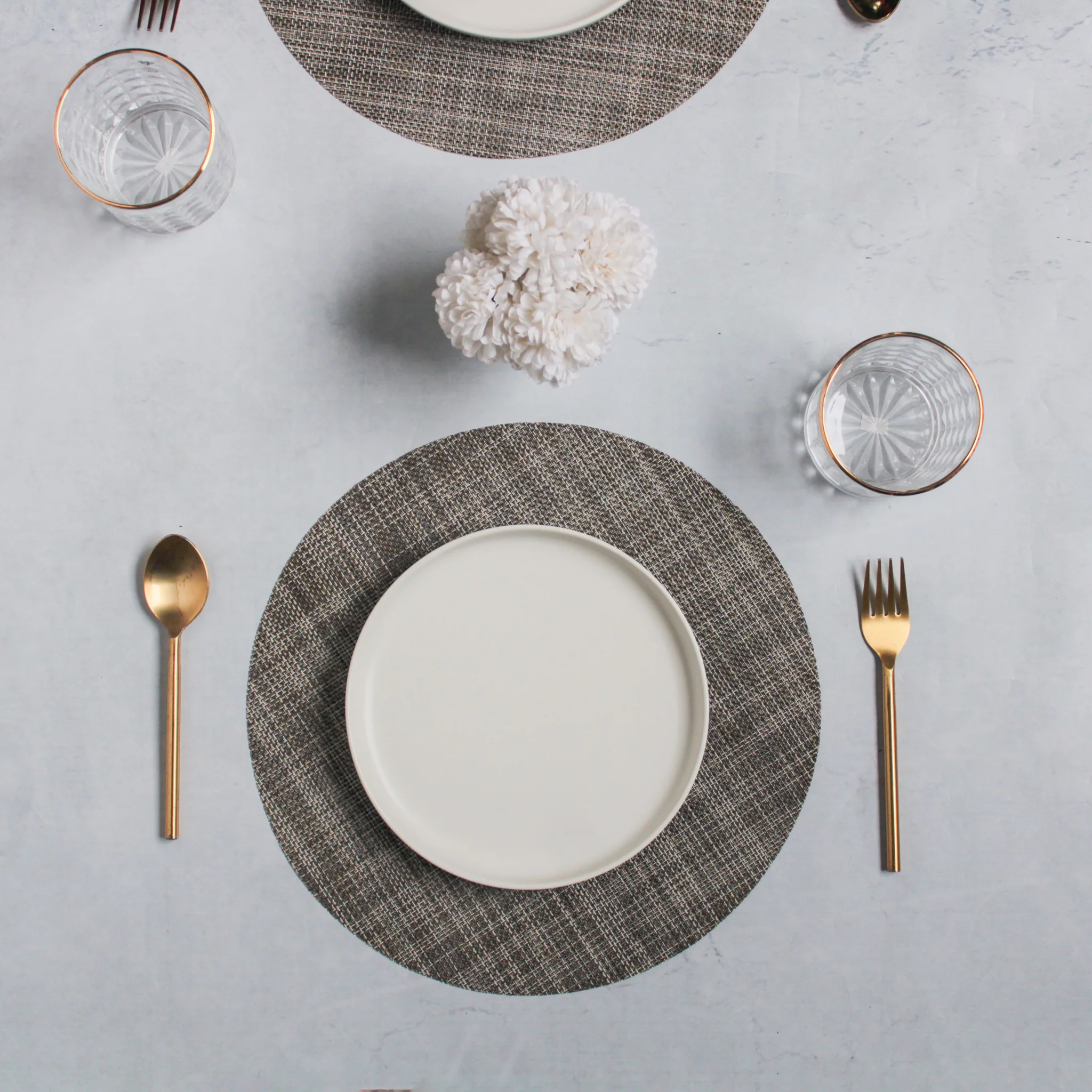 Round Placemat Dark Grey Set of 4 - Image 6