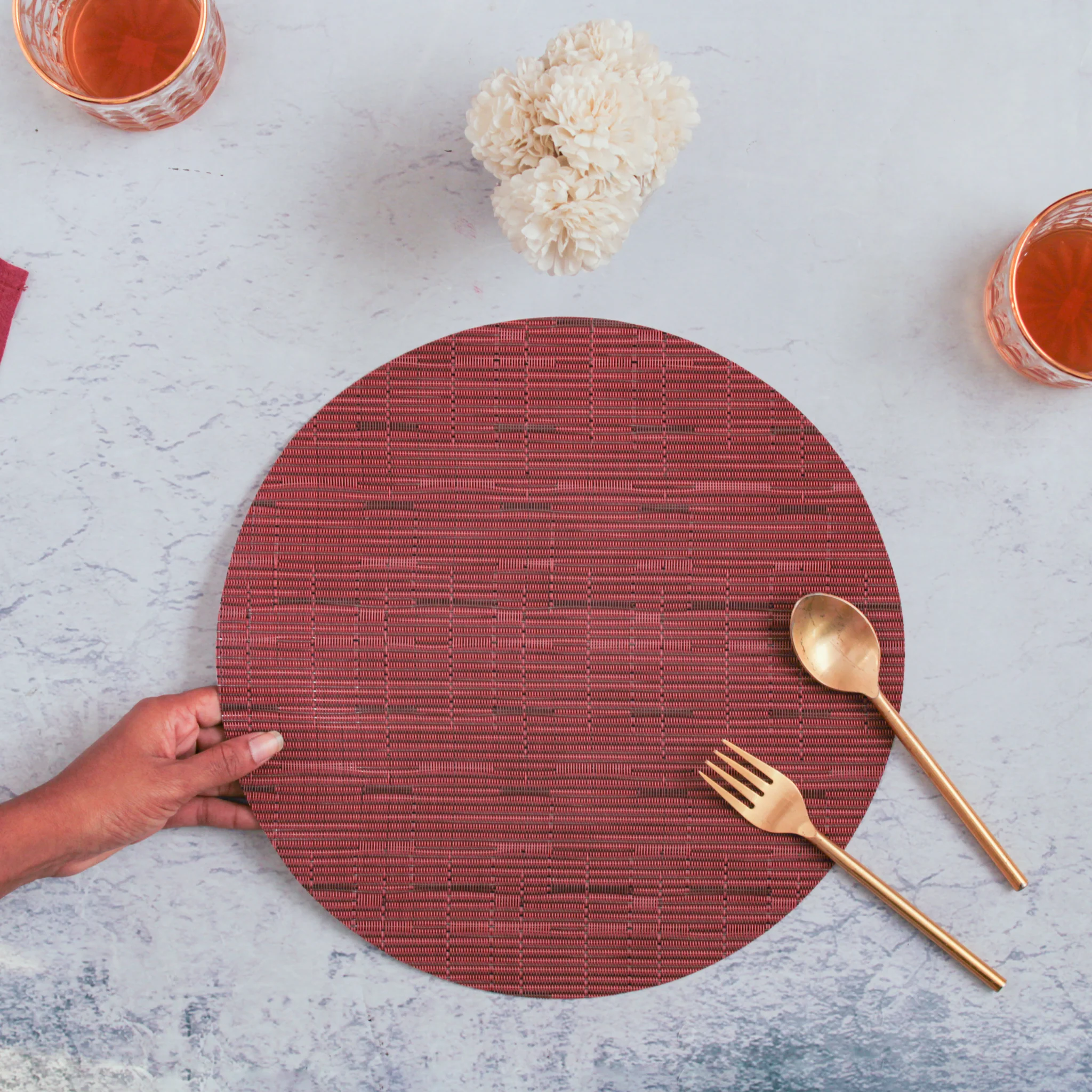 Round Placemat Maroon Set of 4 - Image 3