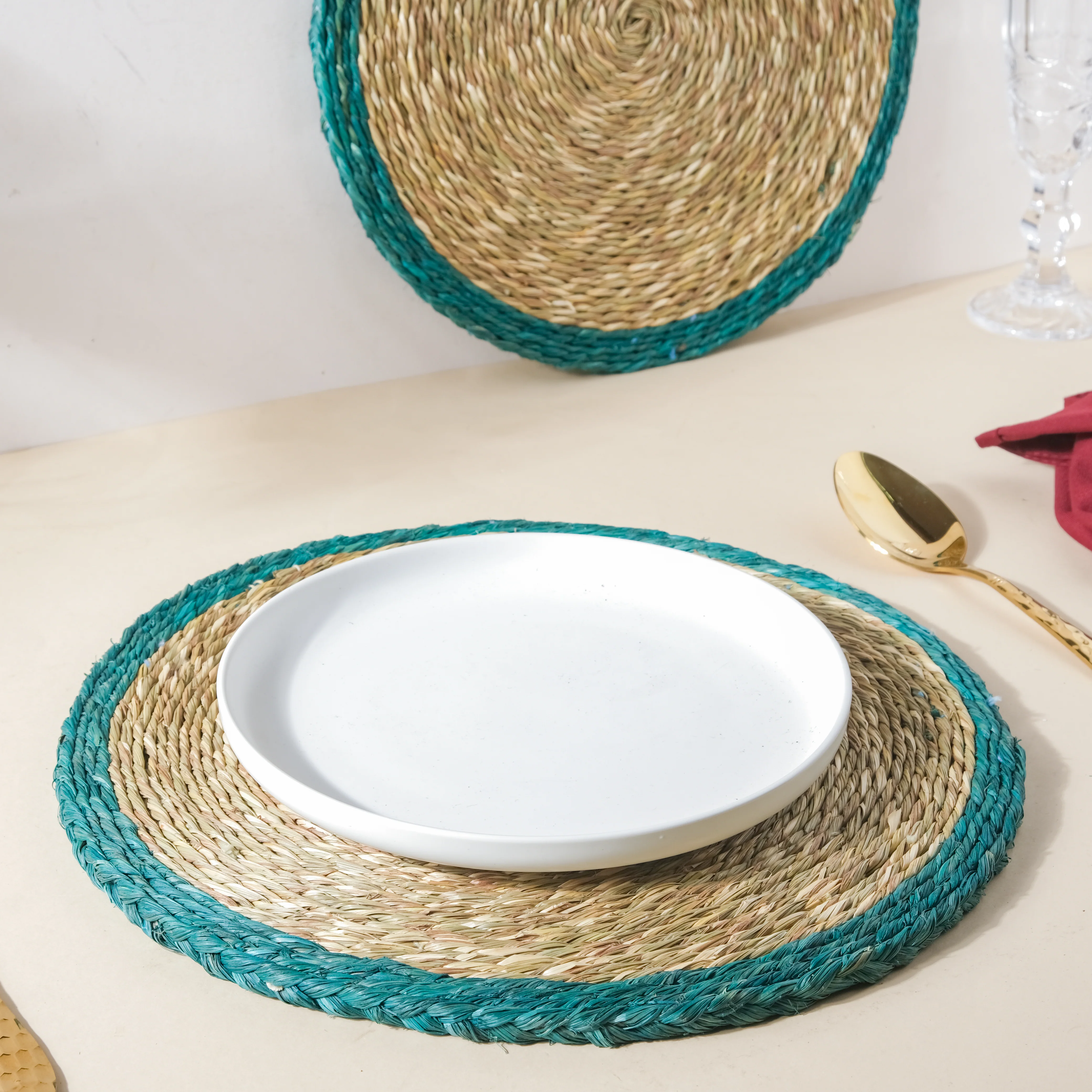 Round Sabai Trivet Turquoise - Image 6