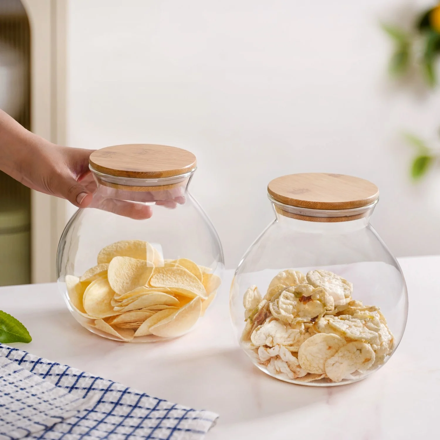 Round Shape Airtight Glass Jar Set Of 2 Large 1200ml - Image 2