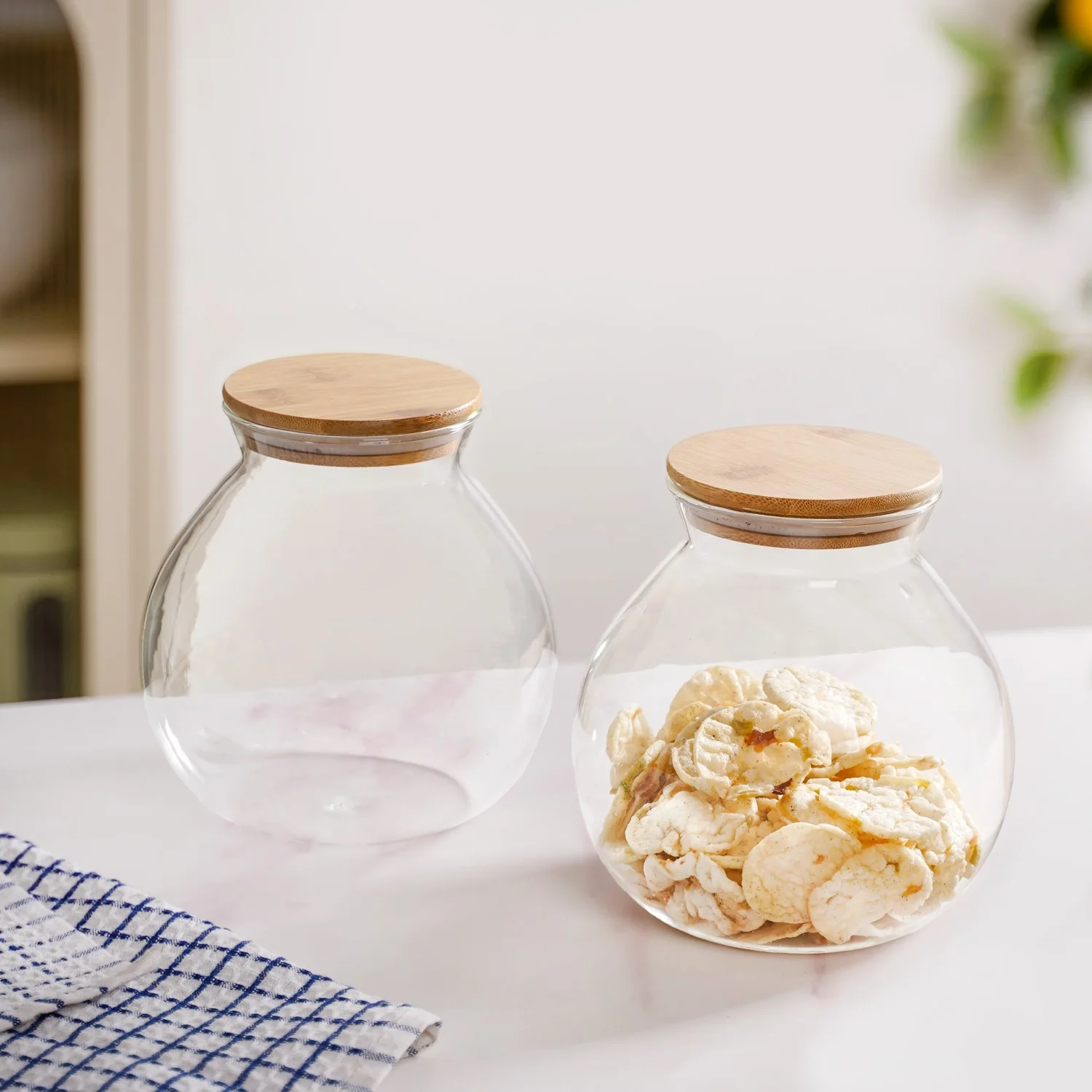 Round Shape Airtight Glass Jar Set Of 2 Large 1200ml - Image 3