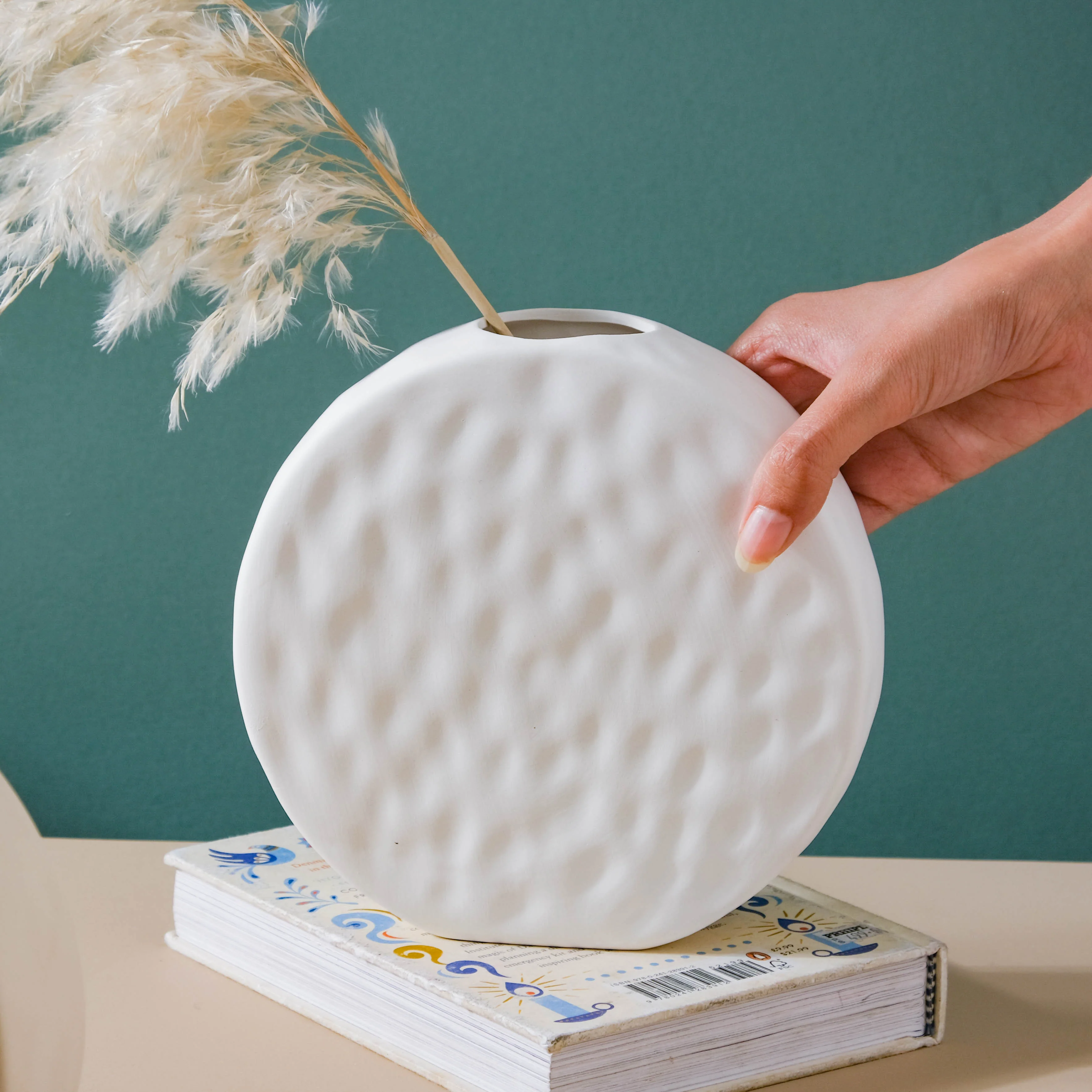 Round Vase - Image 3