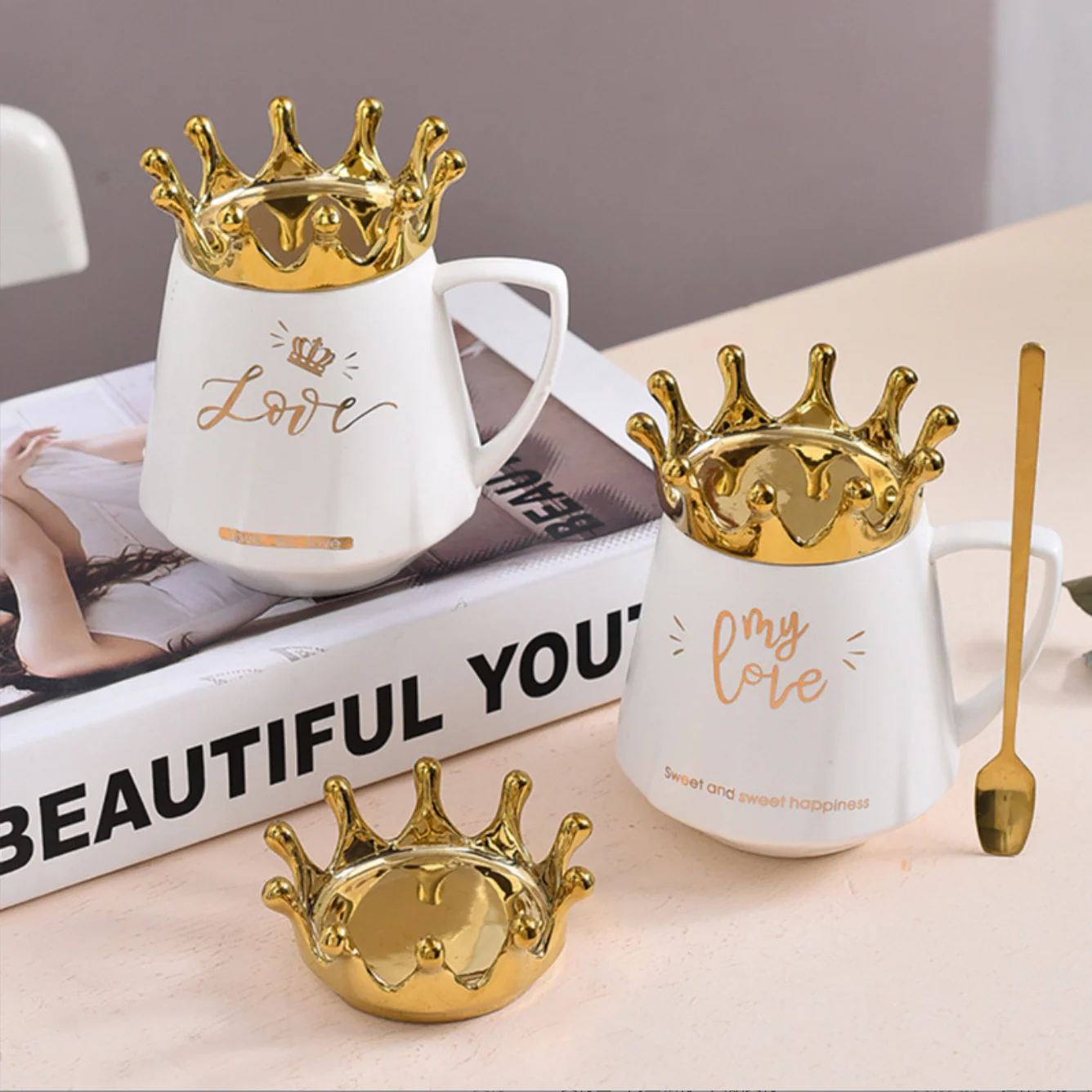 Royal Crown Love Coffee Cup With Lid 300 ml - Image 11