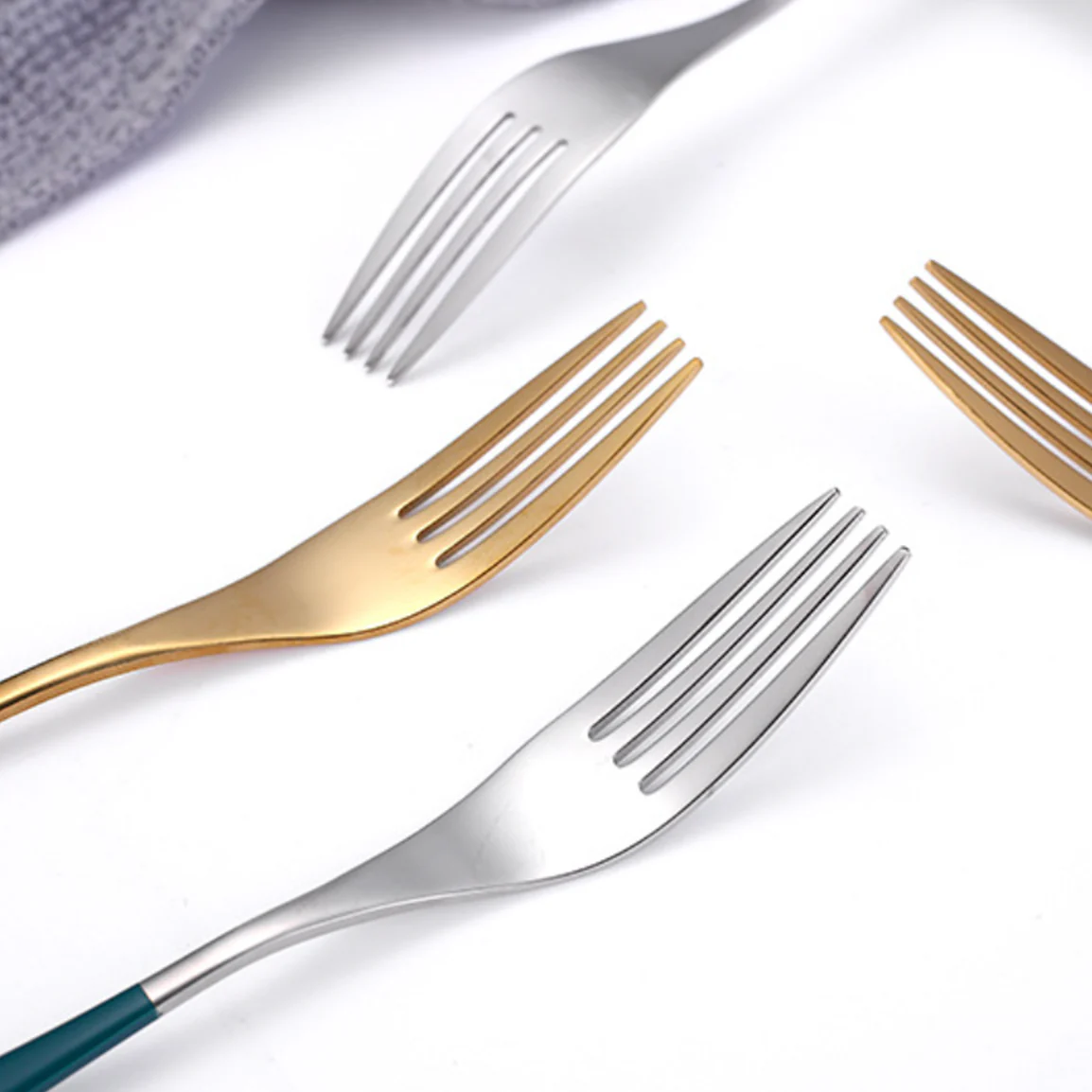 Royal Cutlery Set - Image 17
