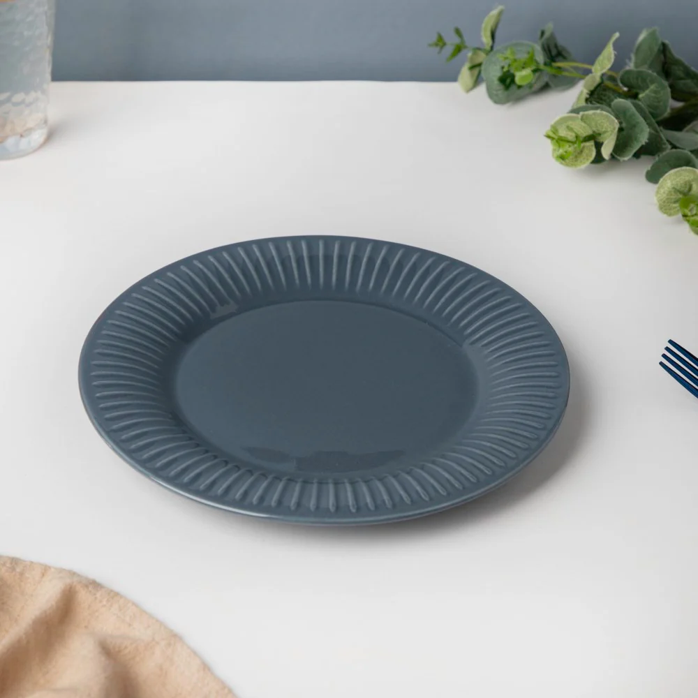 Royal Snack Plate Greyish Blue Small 8.5 Inch - Image 3