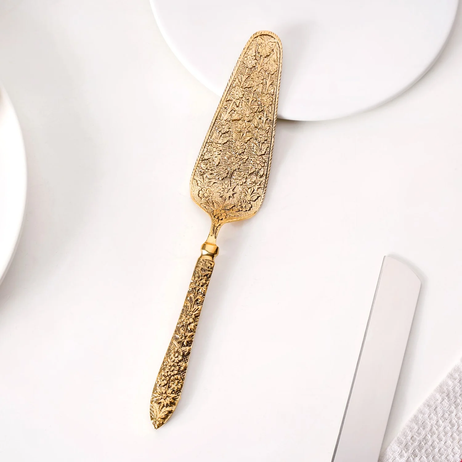 Royal Vintage Brass Cake Knife And Server Set Of 2 - Image 7