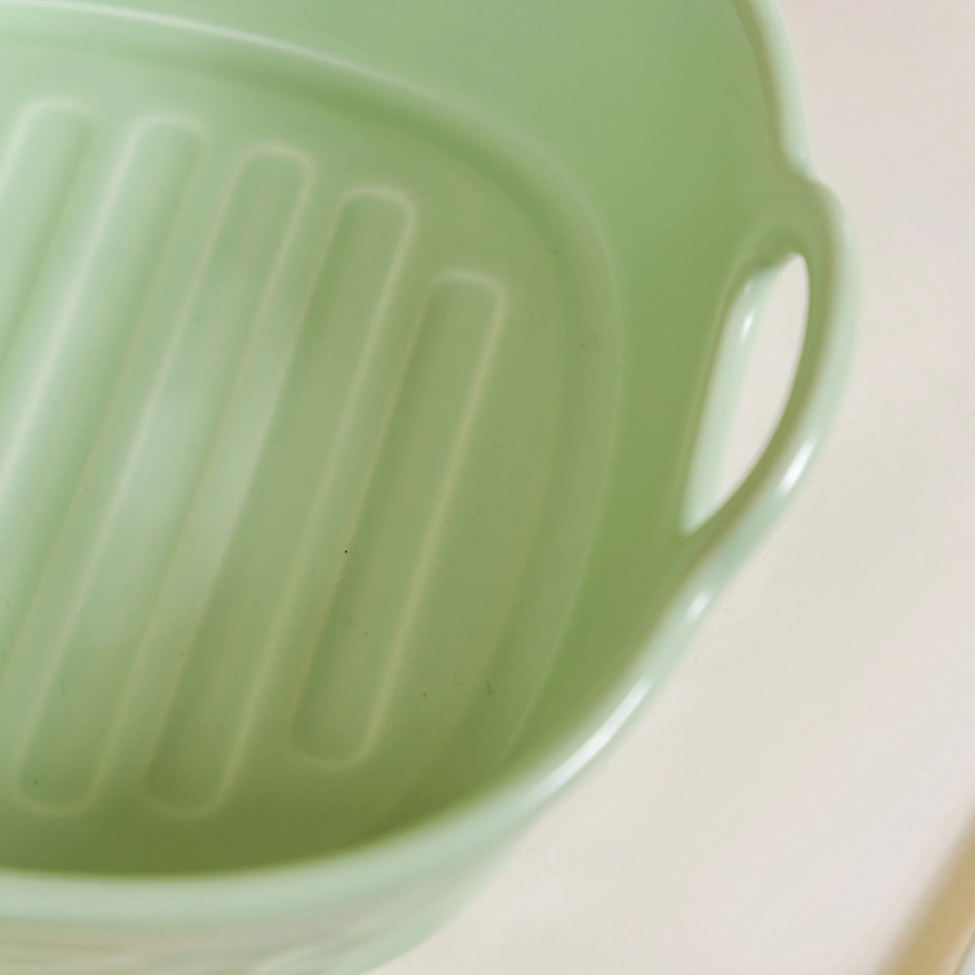 Sage Green Large Ceramic Serving Bowl 800 ml - Image 11