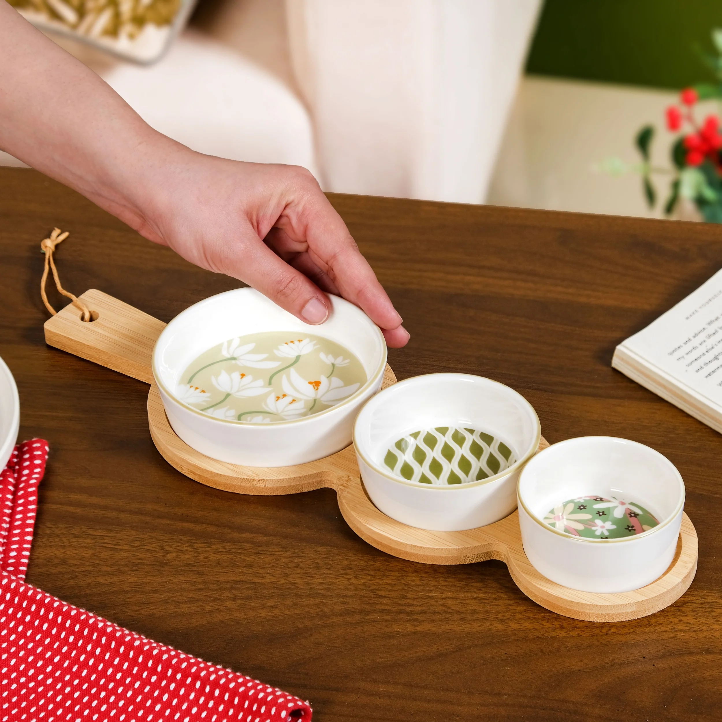 Sage Scape Snack Bowl And Tray Set Of 4 - Image 3