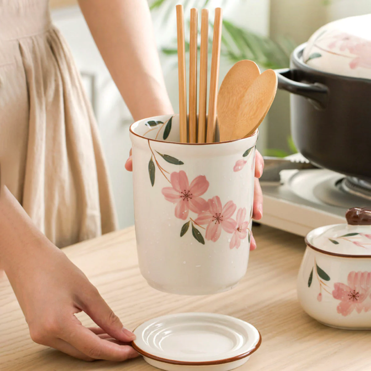 Sakura Chopstick Holder - Image 2