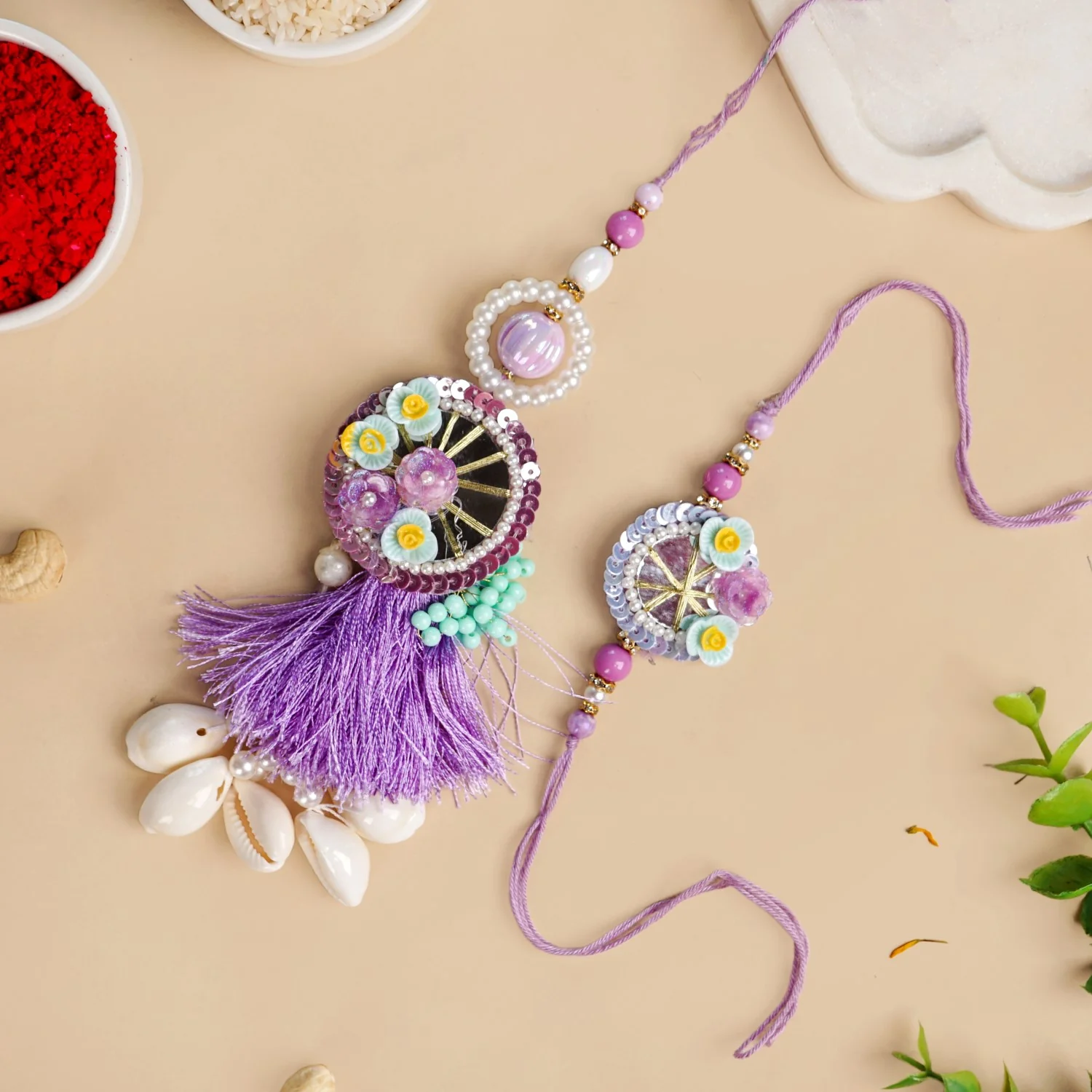 Seashell Lumba Rakhi Set For Couples - Image 6