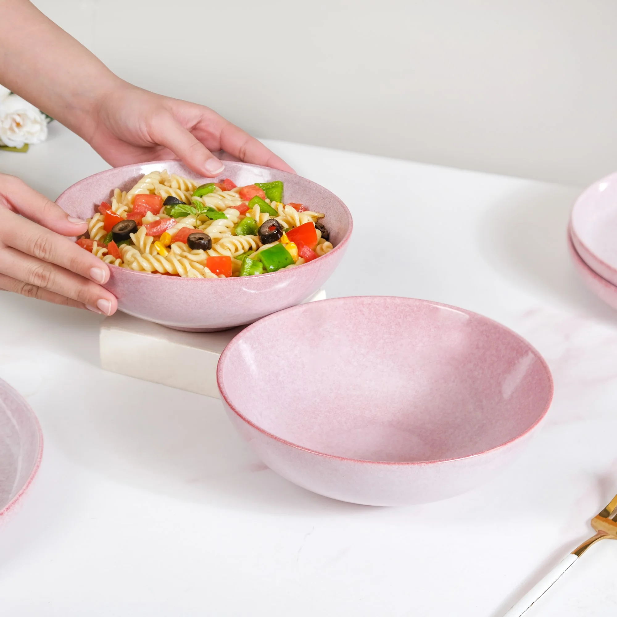 Sera Ceramic Large Serving Bowl Set Of 2 Pink 1000ml - Image 3