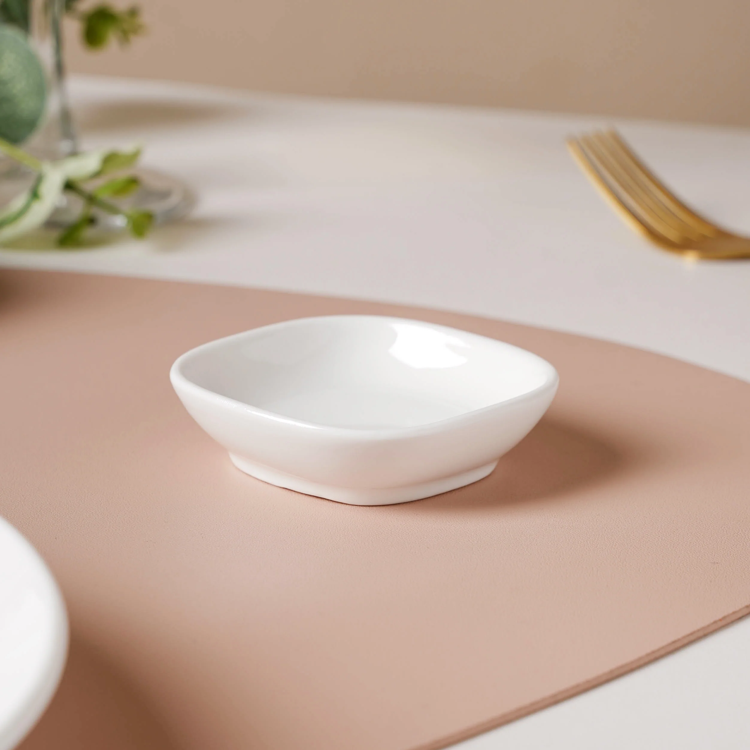 Serena Lily White Ceramic Square Dip Dish 10 ml - Image 4
