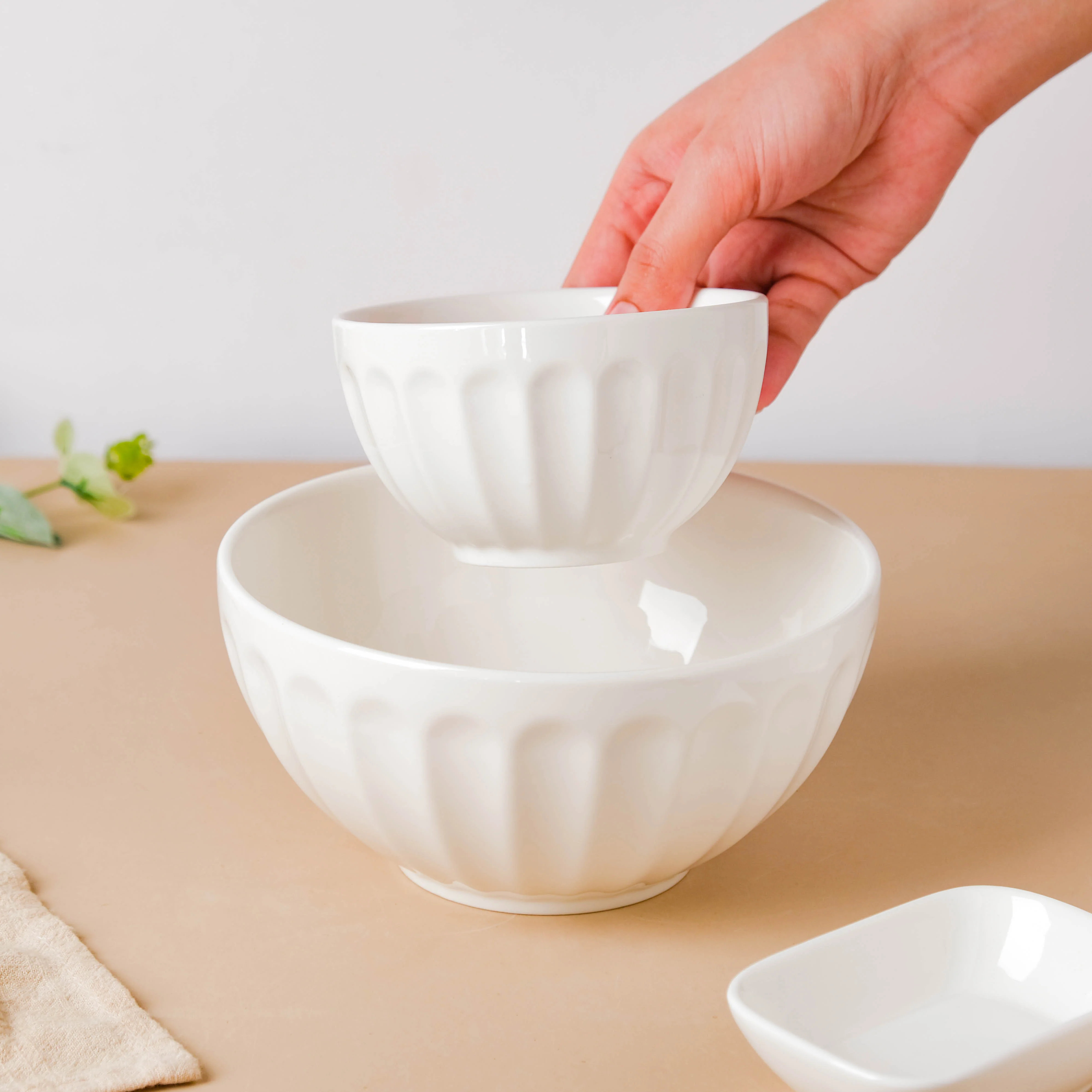 Serena Pearly White Ribbed Serving Bowl 6.5 Inch 900 ml - Image 6